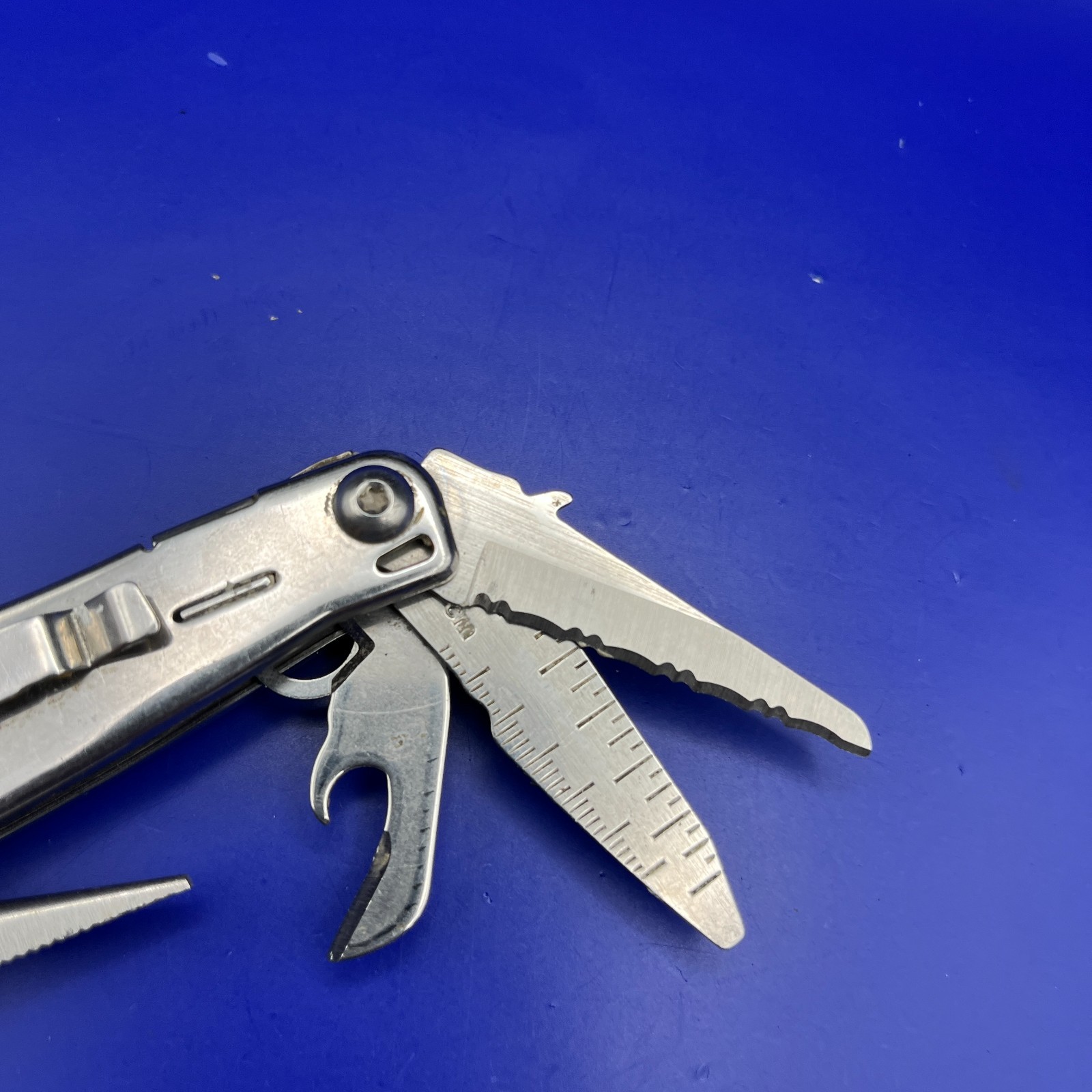 Leatherman Bolster Multi-Tool, Knife, Pliers