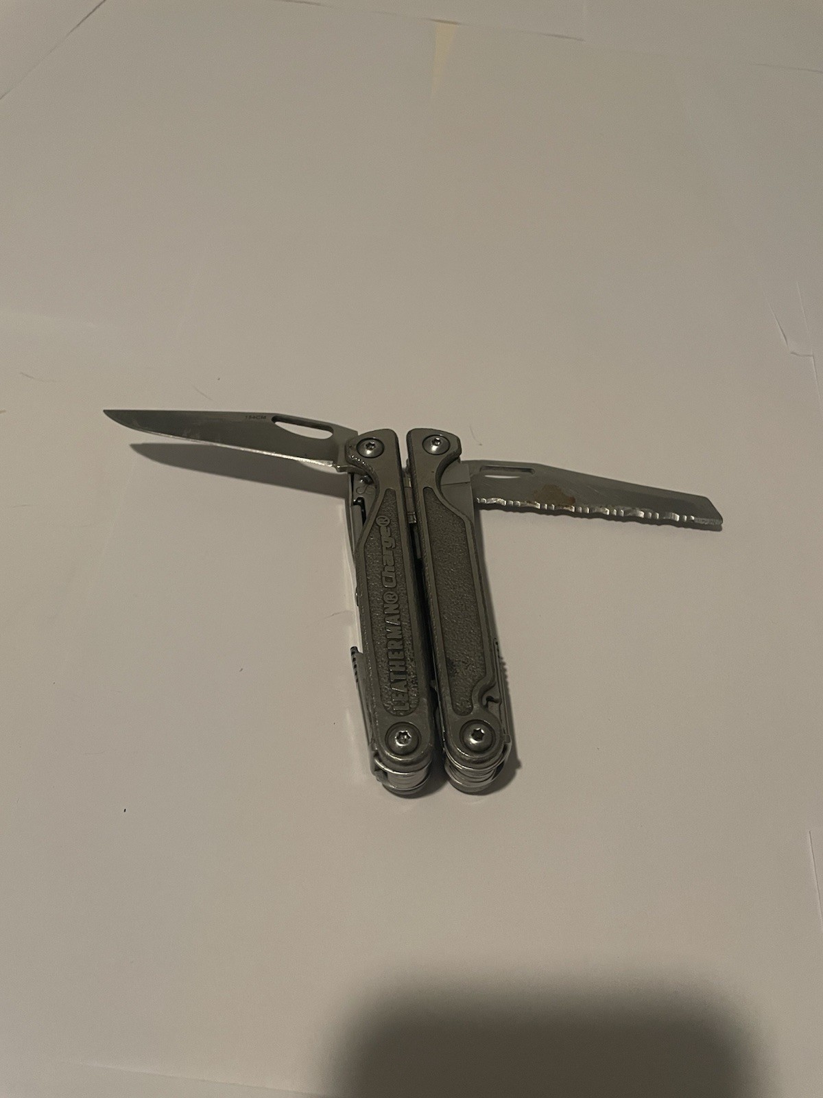 Leatherman Charge Multi-Tool USA – Very Good