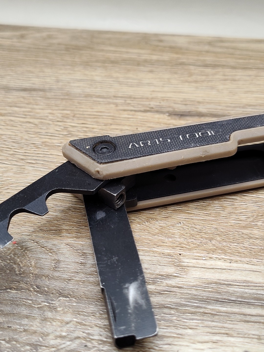 Real Avid Multi-Tool AR15 Hunting Rifle Tool Pliers Knife More!