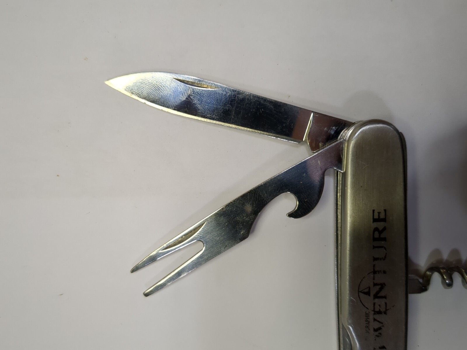 National Geographic Adventure Folding Knife Multi-Tool Breakaway Knife.