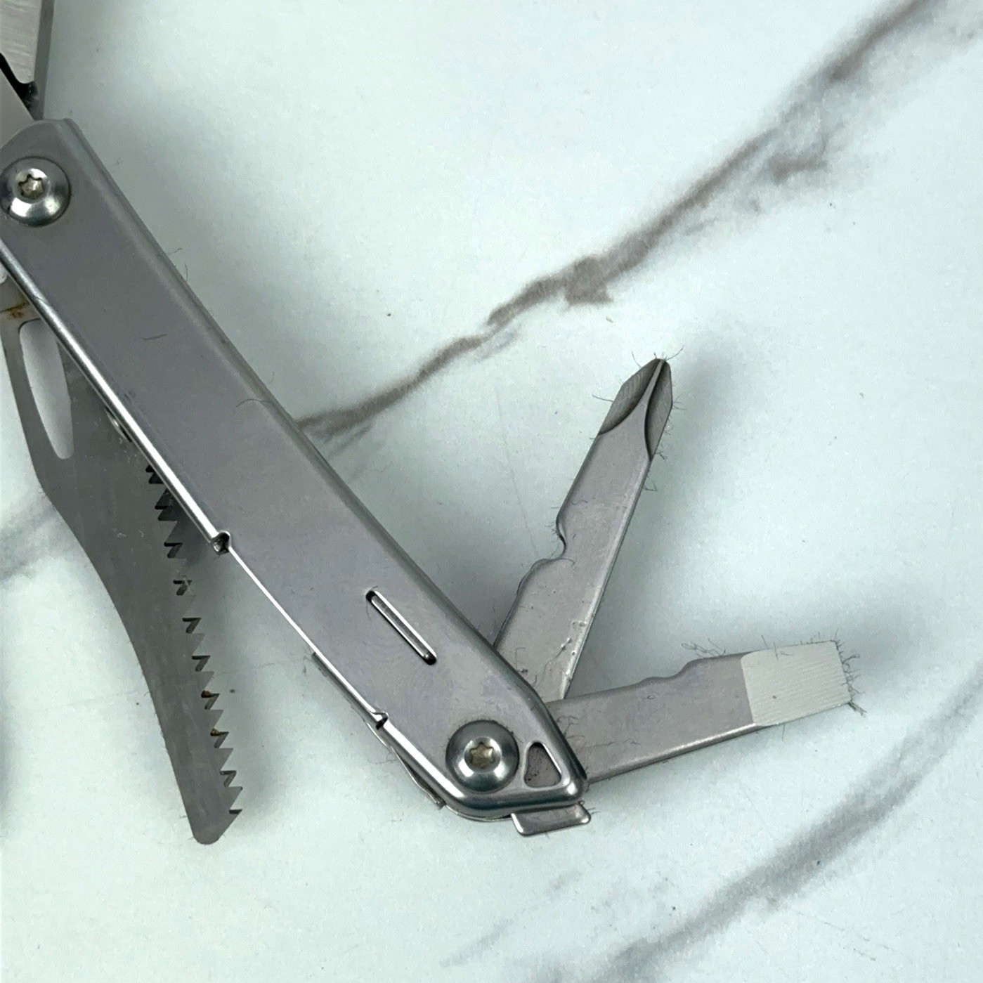 Leatherman Sidekick Multi-Tool, Knife, Pliers, Saw, Stainless *DATED 05/16