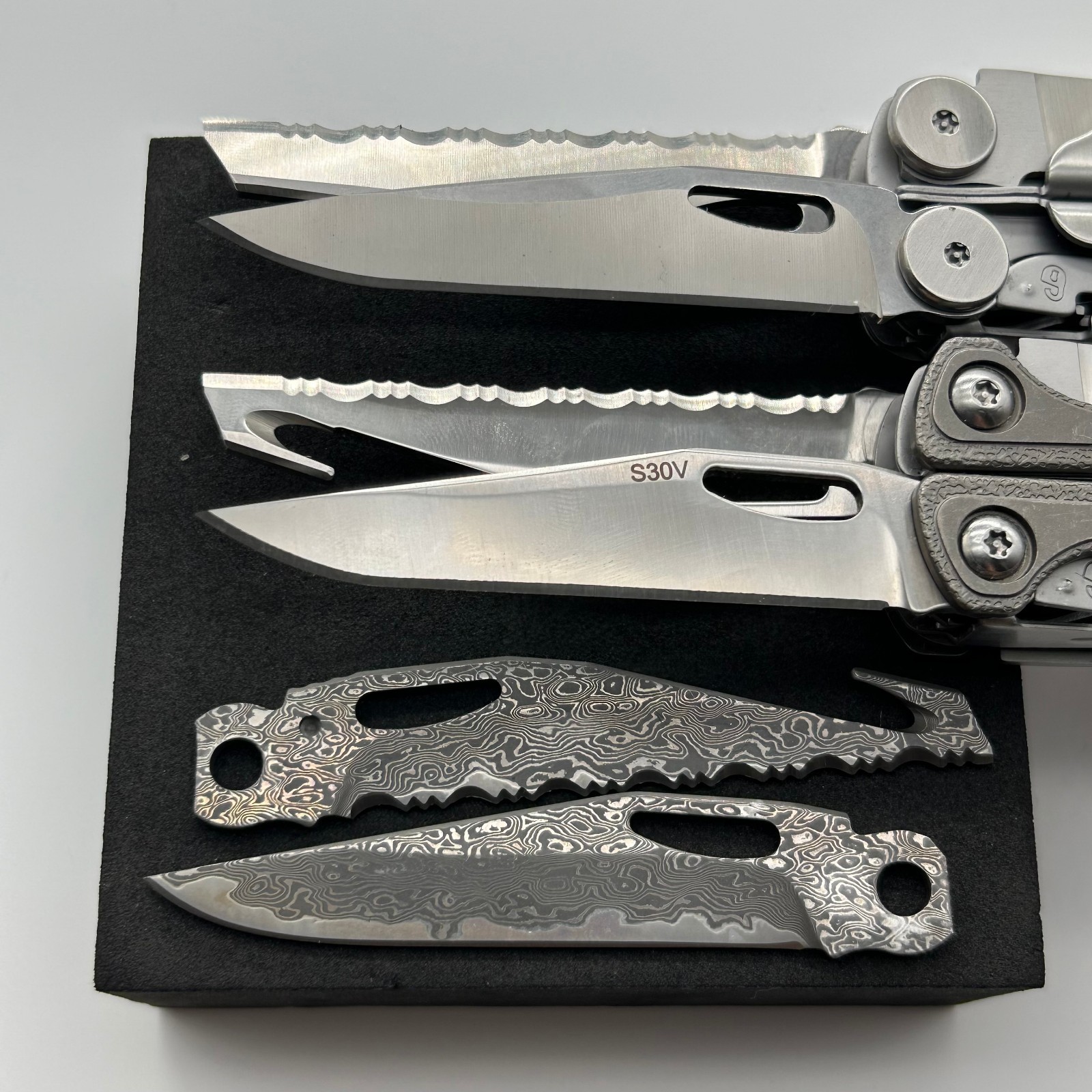 [USA Stock] – VG10 Damascus MAIN BLADE for Leatherman CHARGE TTI/WAVE