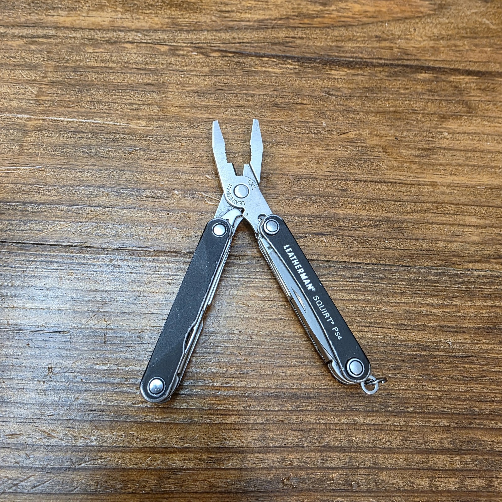 Leatherman SQUIRT PS4 Multi-Tool! BLACK! *broken scissors spring*
