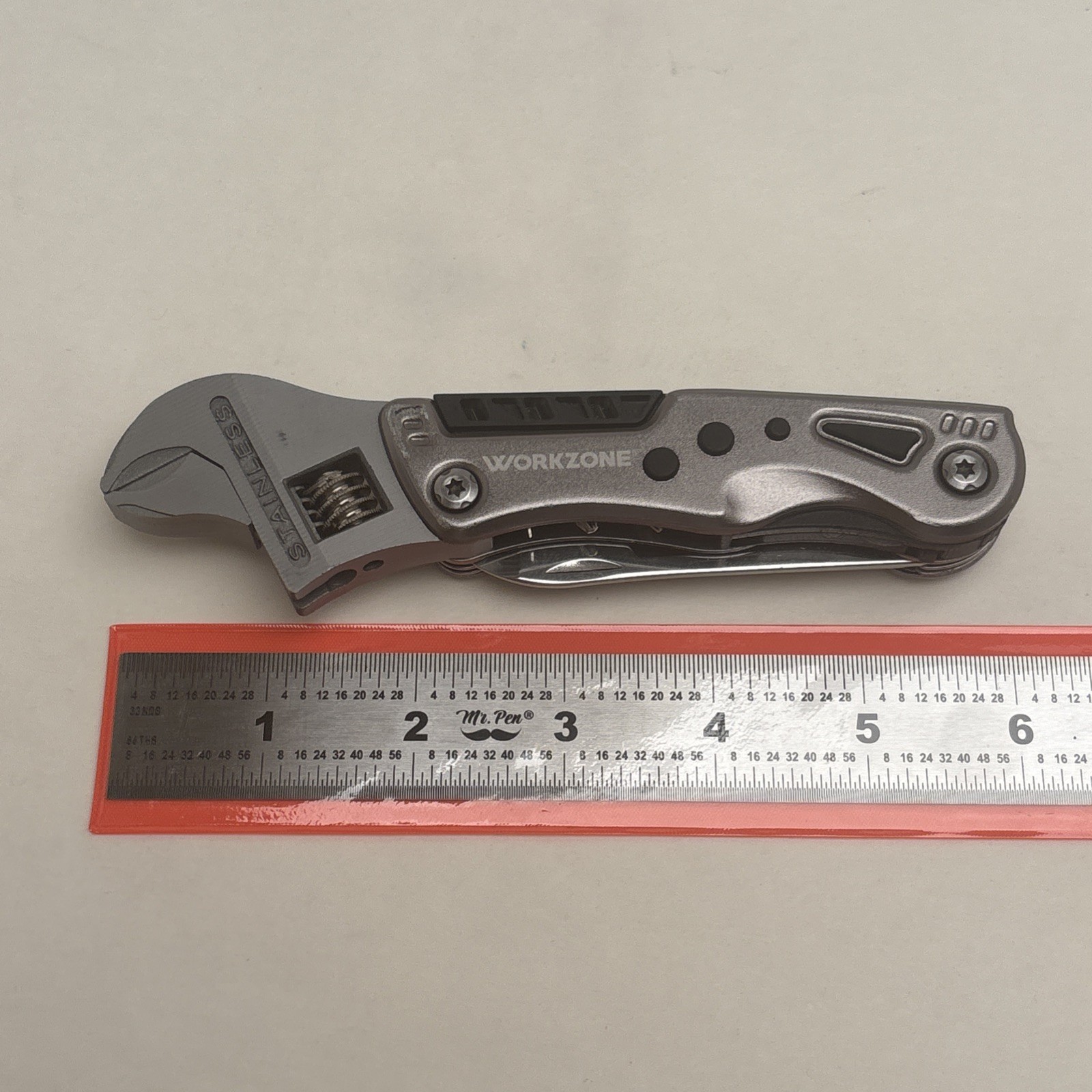 WORKZONE Multi-tool Wrench Screw Driver w/Bits Flashlight Stainless Knife Opener