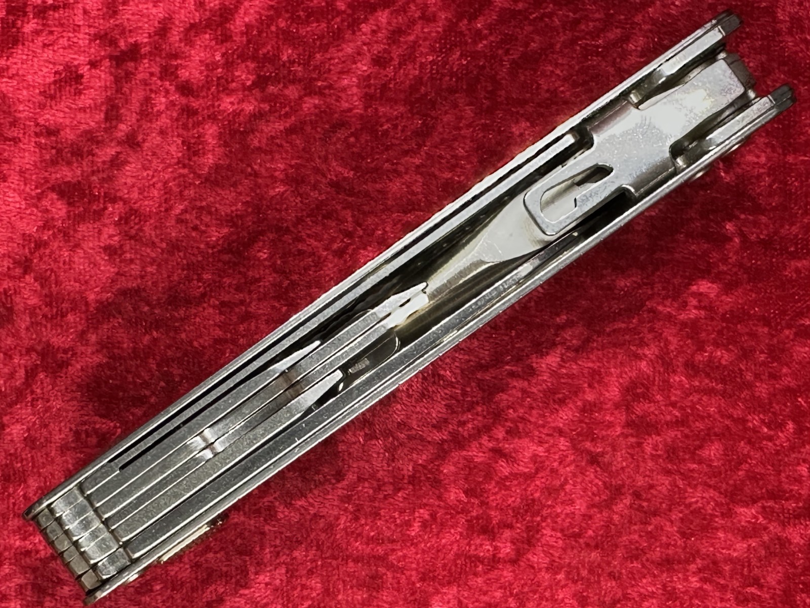 Victorinox SwissTool RS Rescue Stainless Steel Swiss Army Knife Multi-Tool (680)