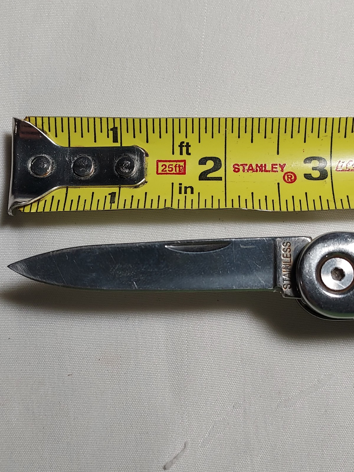 Kobalt Multi Tool with Pliers, Blade – Saw has broken tip