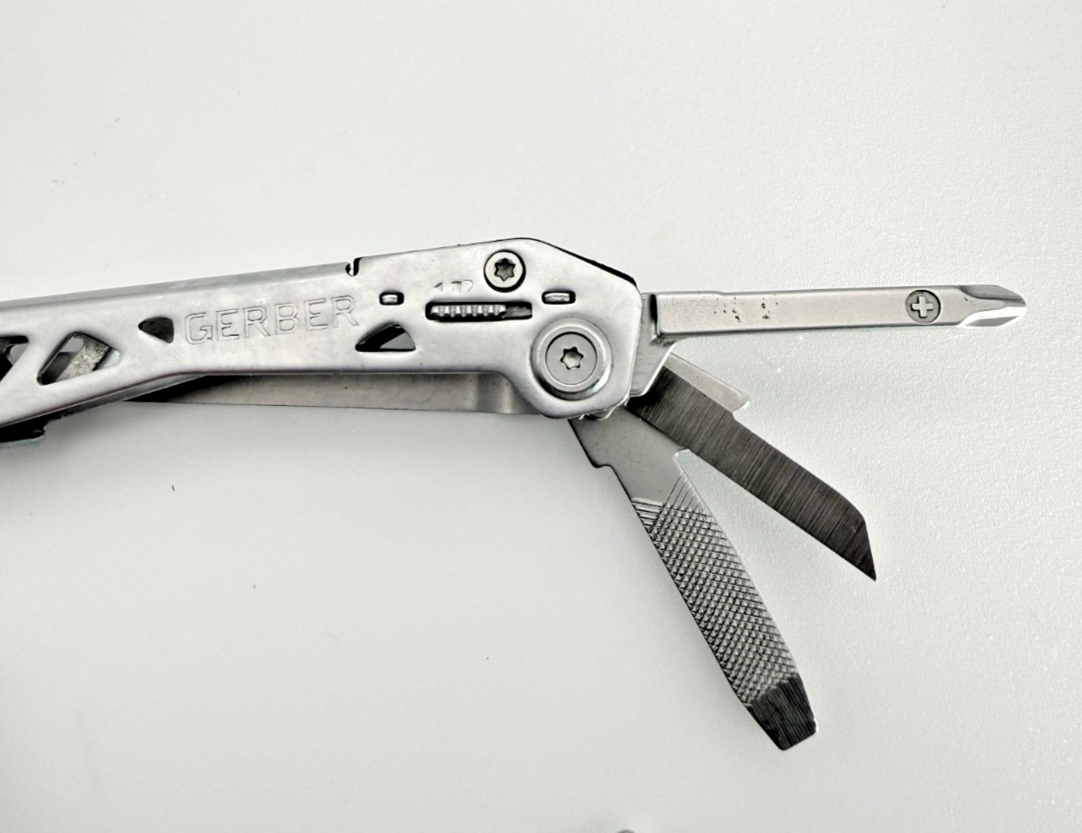 Gerber Suspension NXT Multi Tool Pliers Knife Screwdriver EDC Stainless