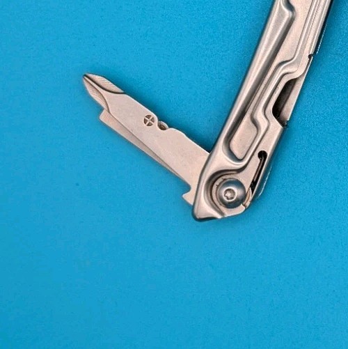 Leatherman Rev 3.8″ Multi-Tool, Stainless!