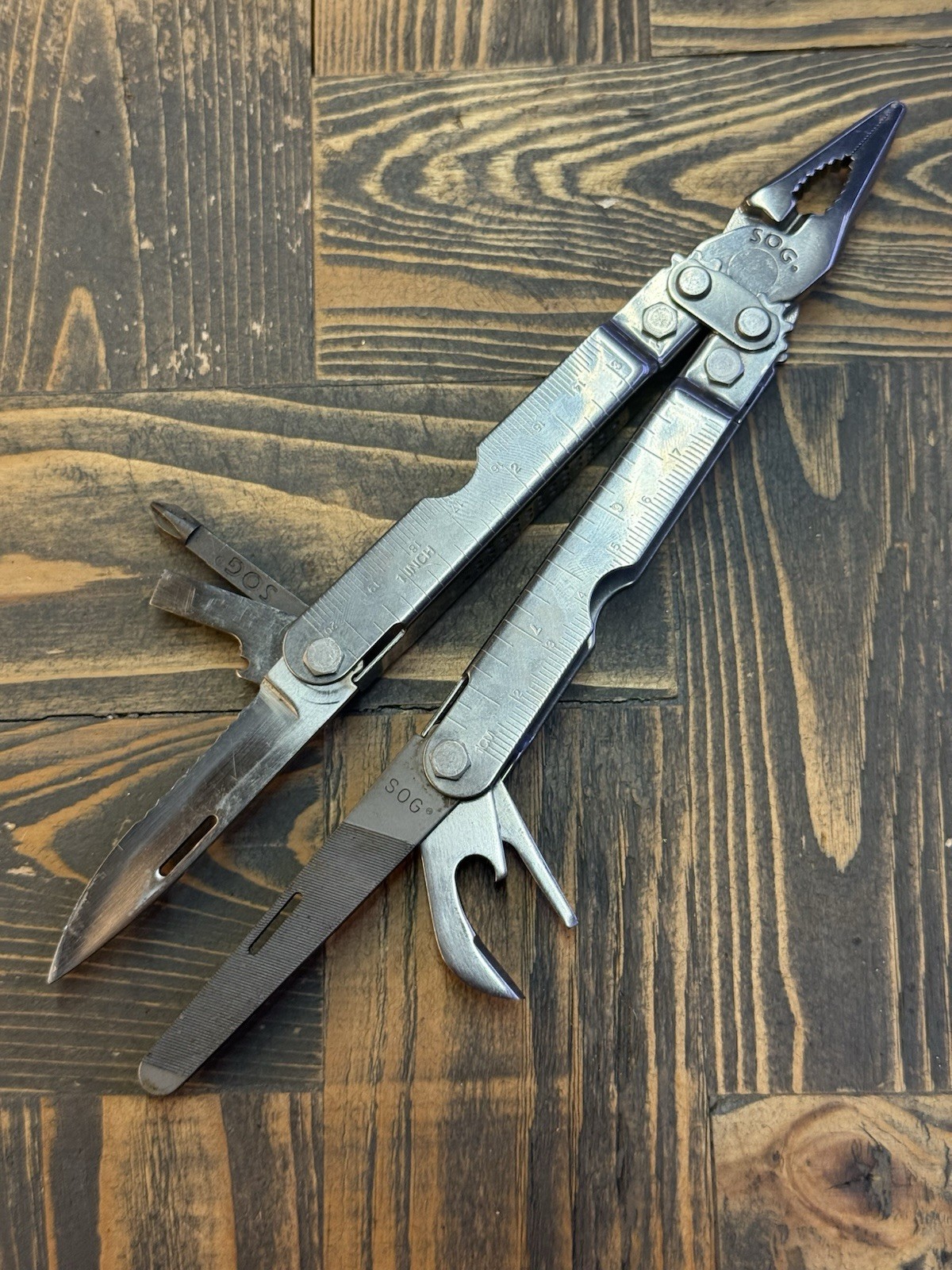 SOG Pocket Power Plier Folding Multitool Discontinued Collectible Used Branded