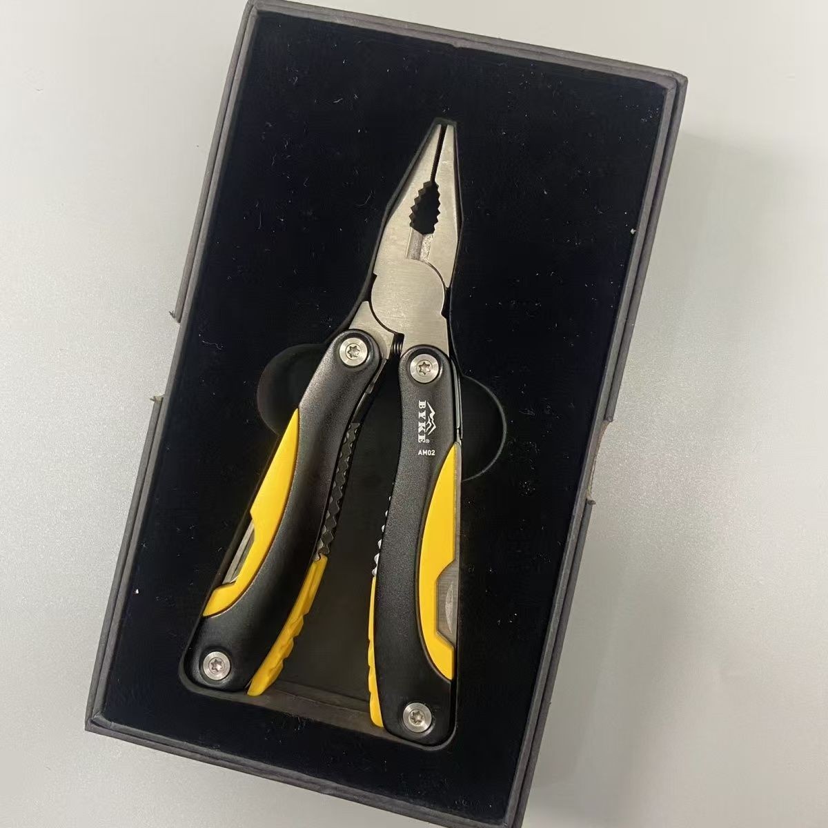 Aluminum alloy multifunctional pliers for folding, portable camping, and thicken