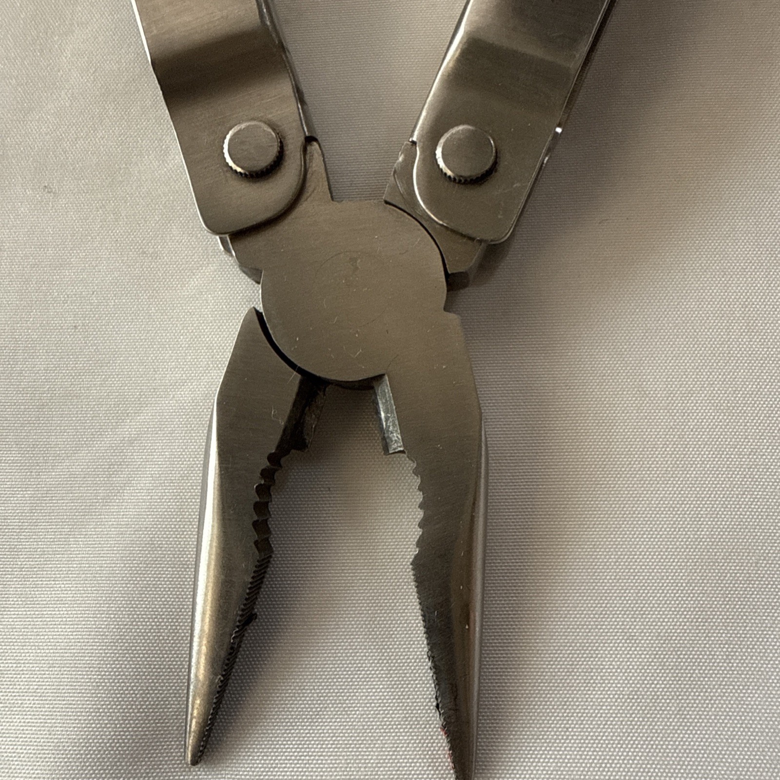 Tool Shop, multitool 13 tools plus!!! Nice tool!!! Not branded Stainless Steel