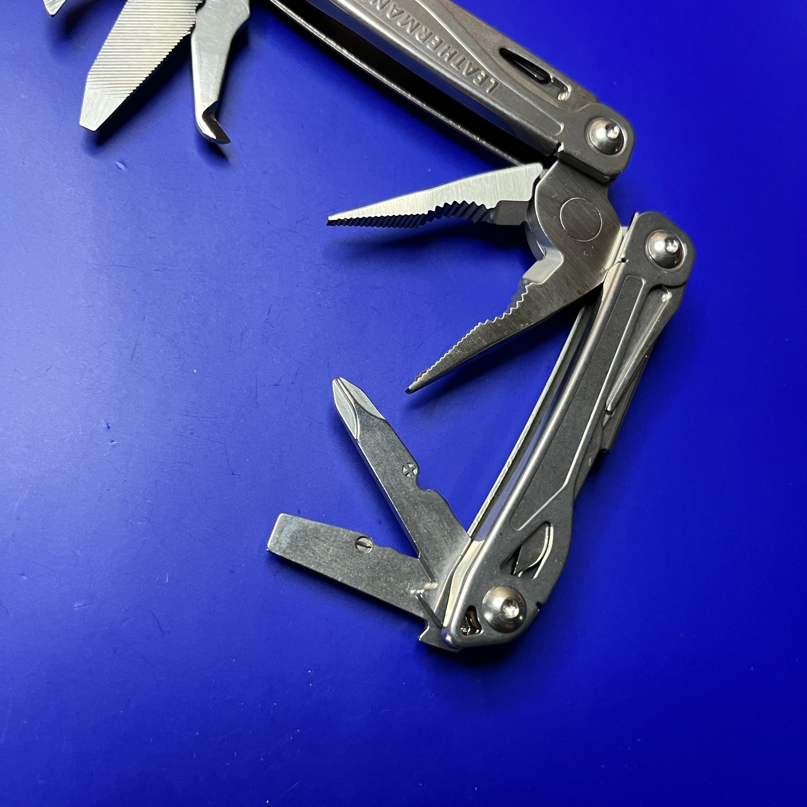 Leatherman Stainless Steel Wingman Multi Tool Scissors Knife Plier