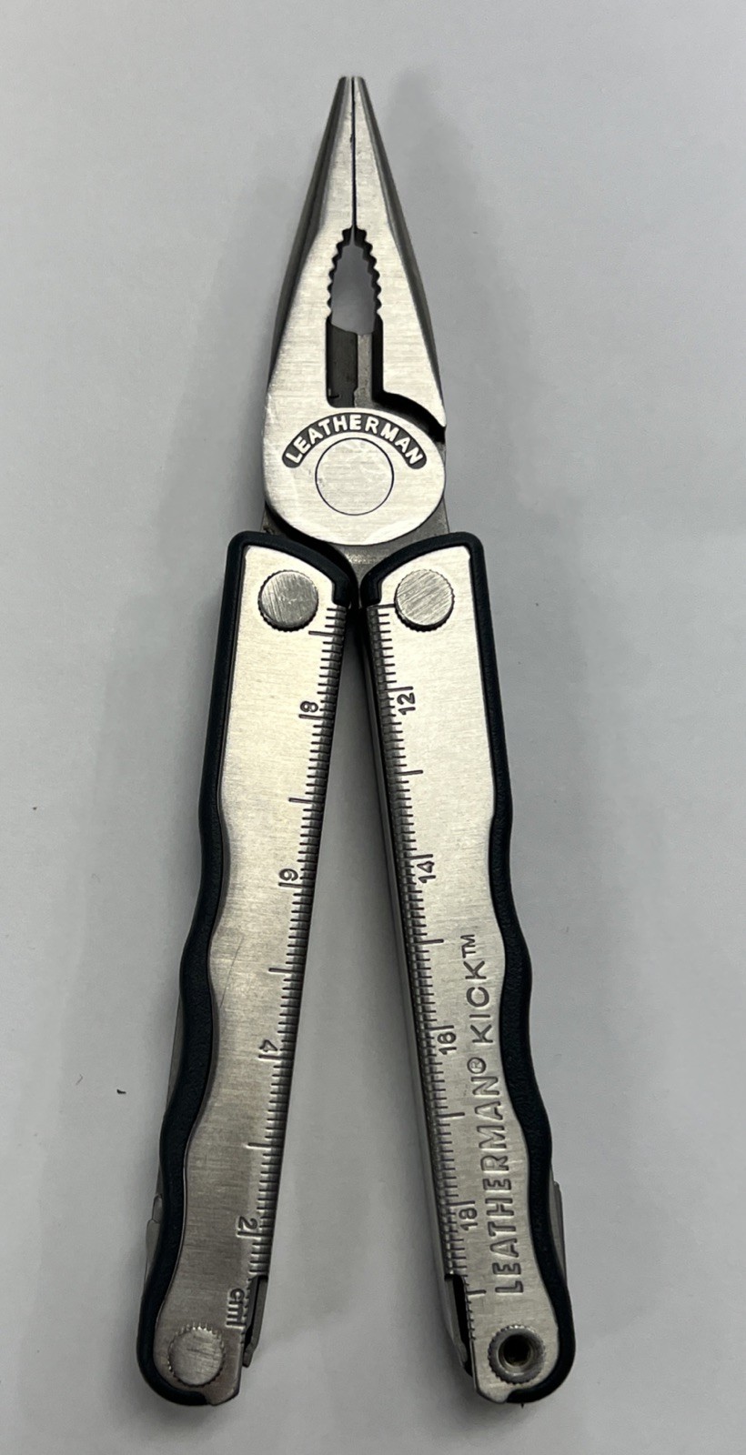 Leatherman Kick Multi-Tool