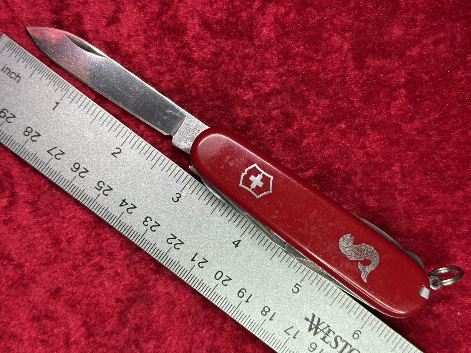 Victorinox Fisherman Swiss Army Knife 12 Tool No Sheath Random Pick Used (431)