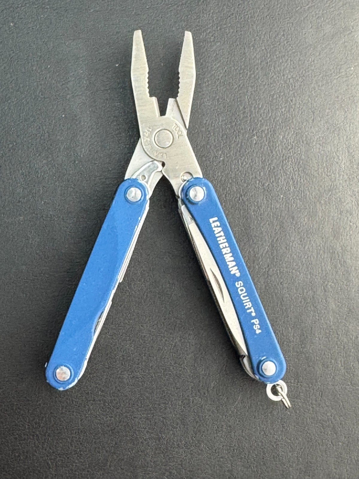 Leatherman Squirt PS4 Multi Tool, Knife, Pliers – Blue