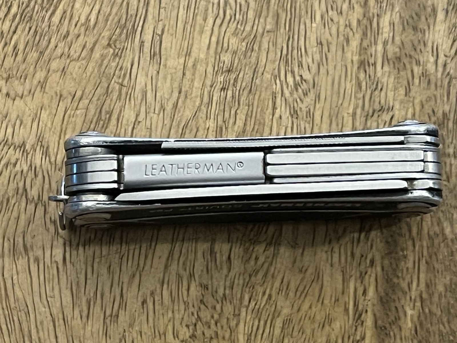 RETIRED Leatherman Squirt PS4 MultiTool Black DISCONTINUED