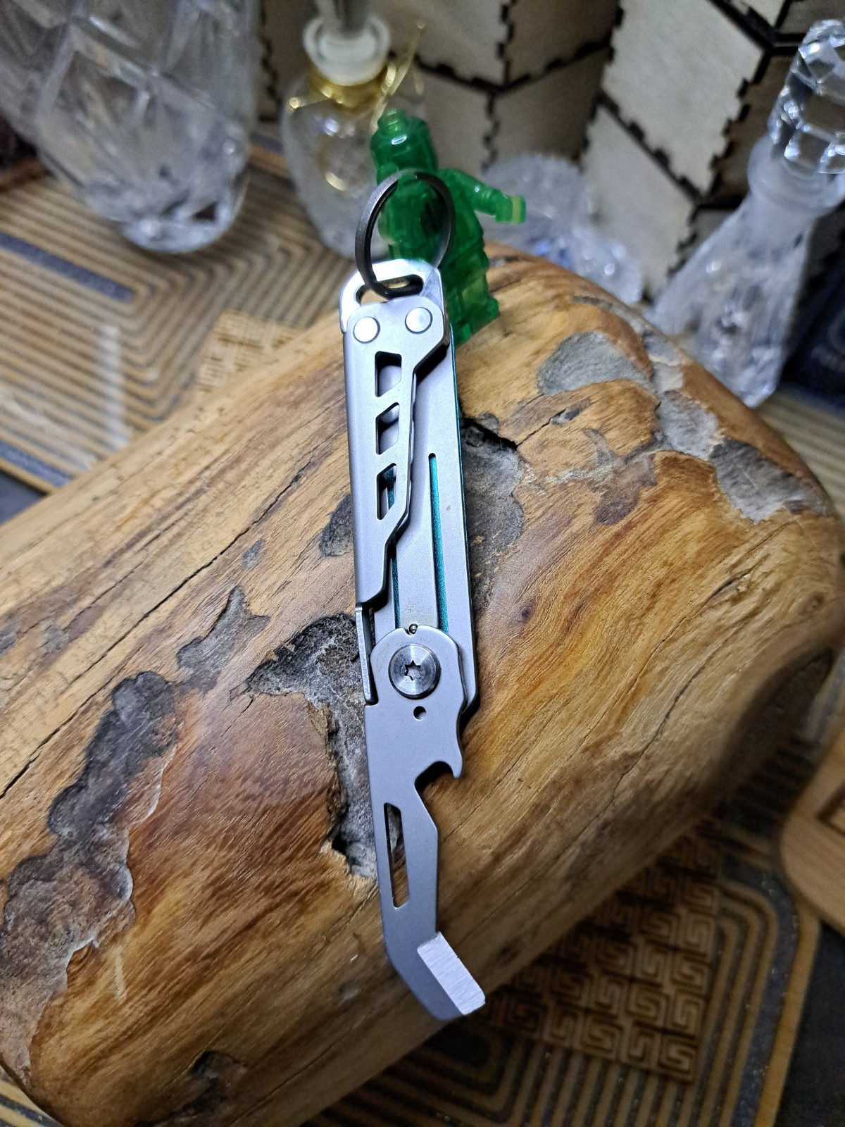 EDC BOX OPENER MULTI-TOOL