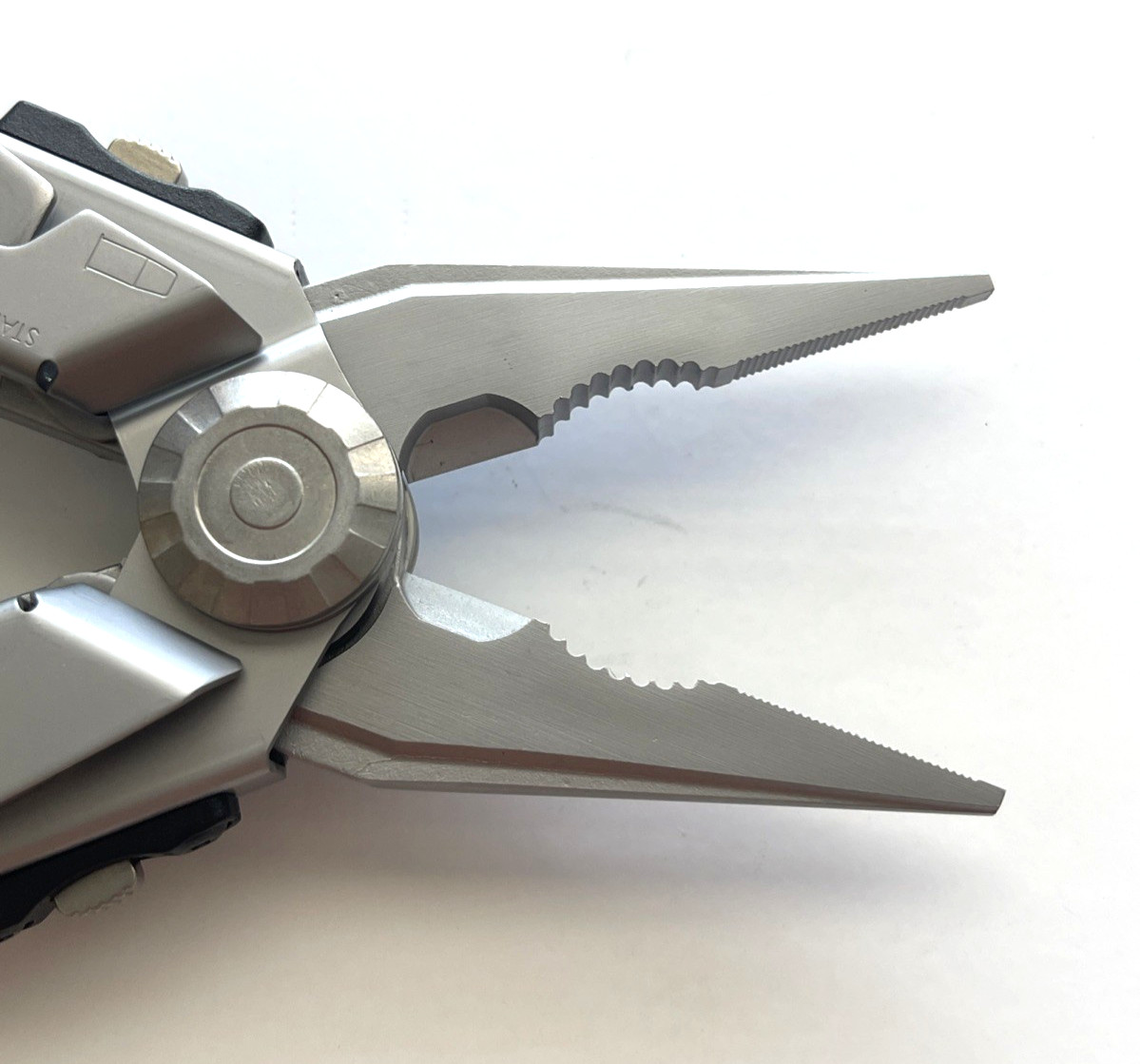 Gerber Freehand Multi-Plier Nylon Sheath Multi-Tool USA