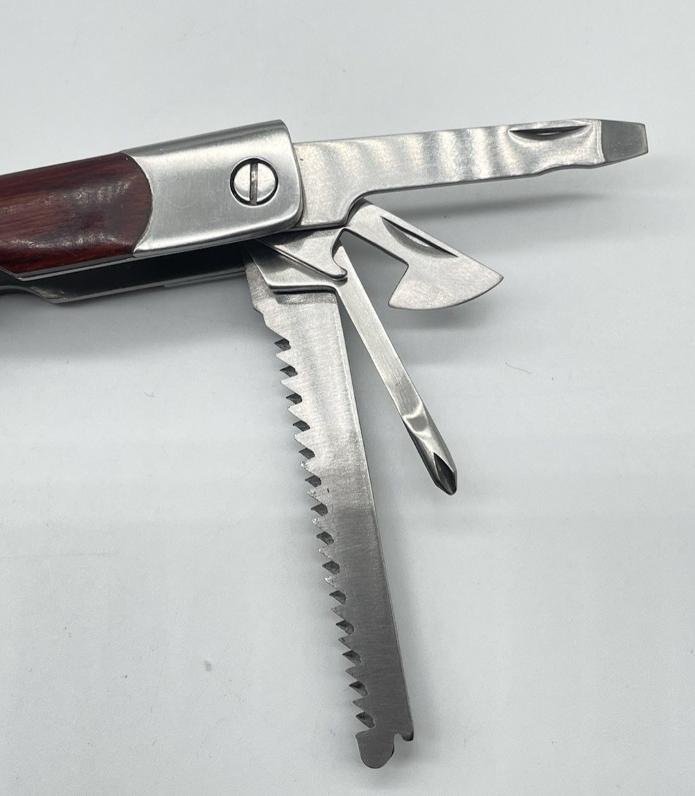 2 Winchester Pocket Tools : 1 Pocket Knife & 1 Multi Use Tool Pliers/Knife