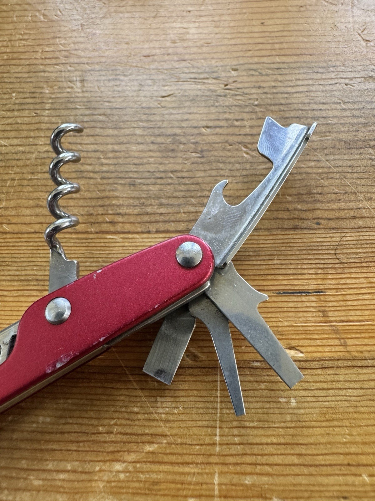 Leatherman Juice C2 Red Multi Tool! RETIRED!