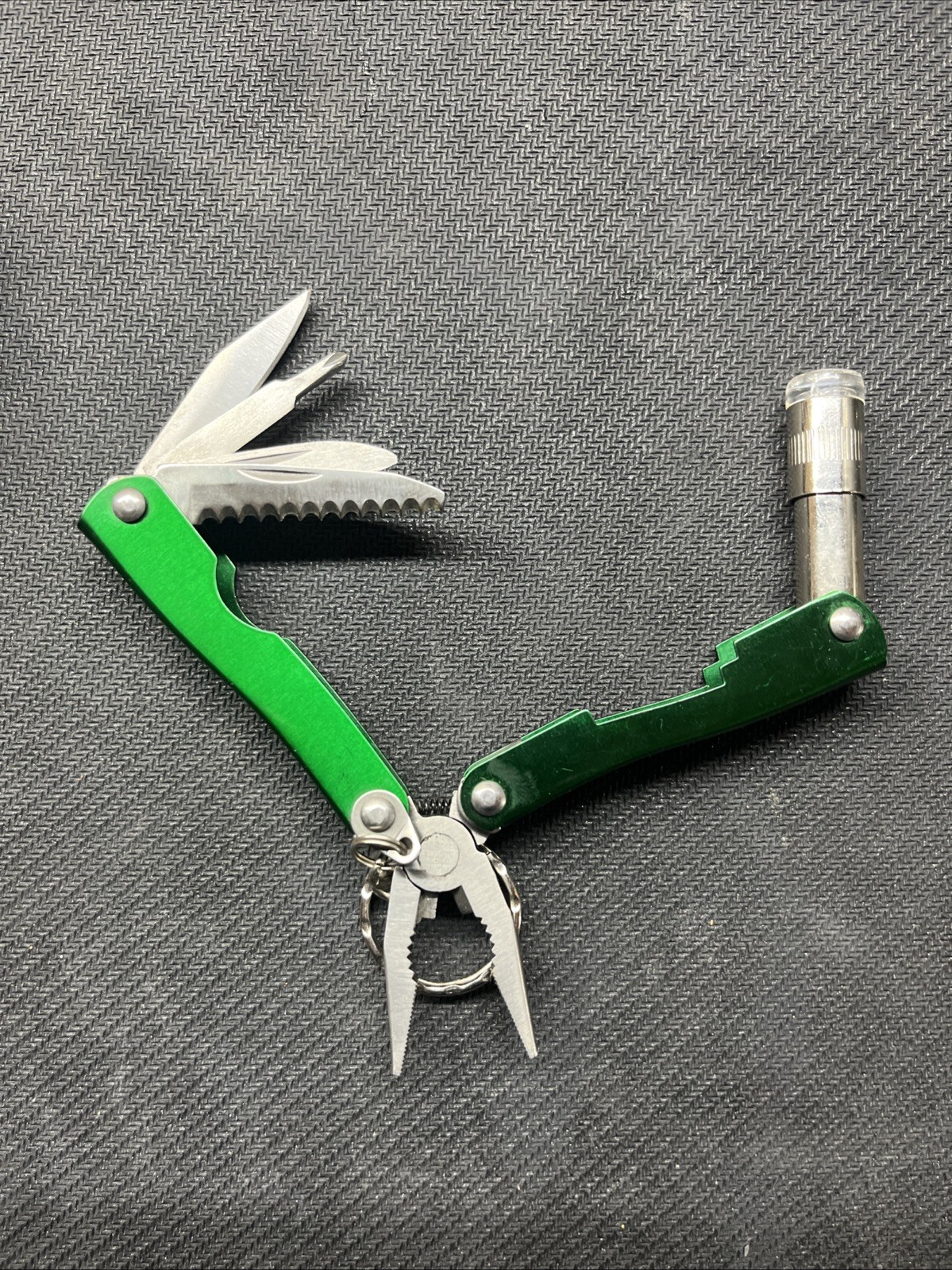 Cabela’s Multi Tool Knife With Case