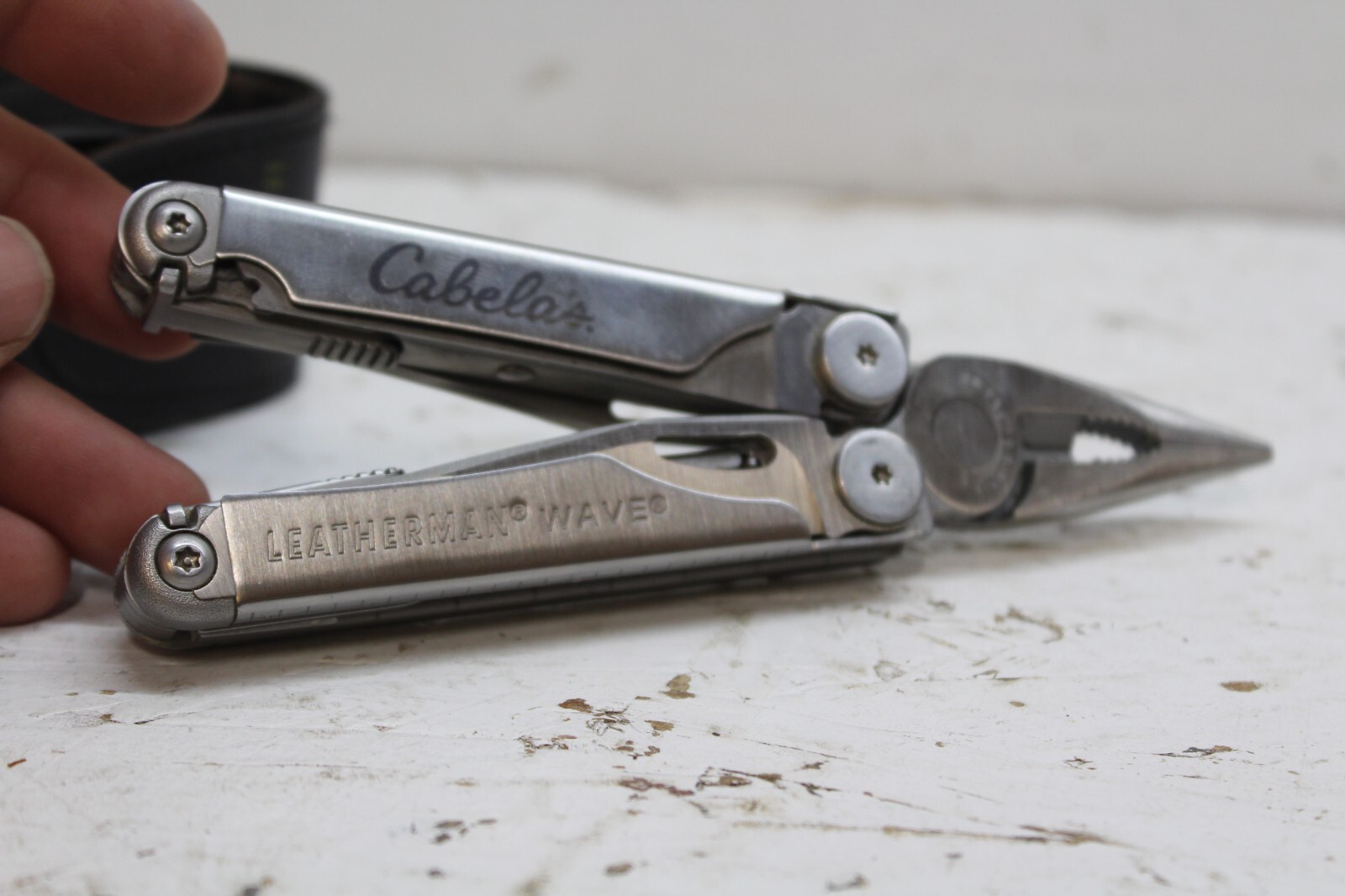 Leatherman Wave Cabelas Knife tools with LEATHER Pouch