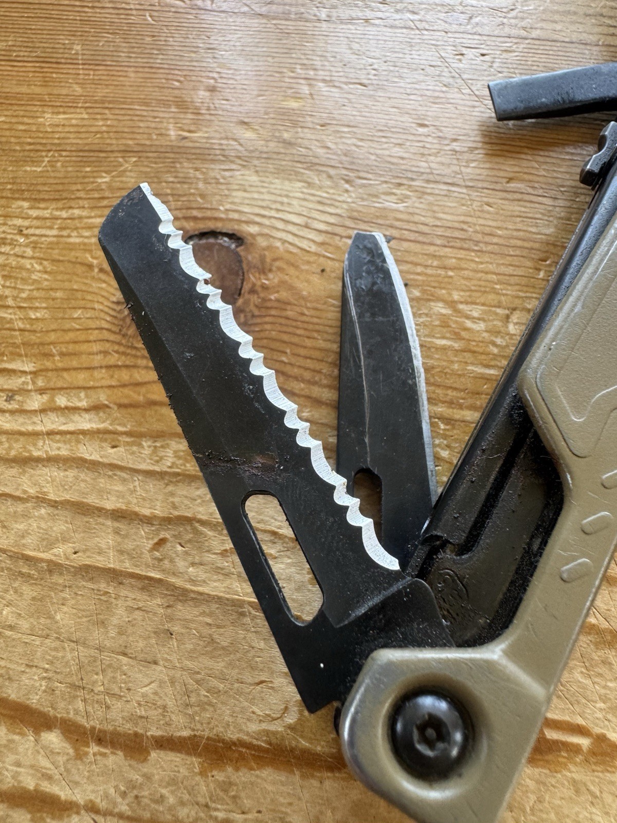 Leatherman OHT Multi-Tool Knife Discontinued! COYOTE TAN!
