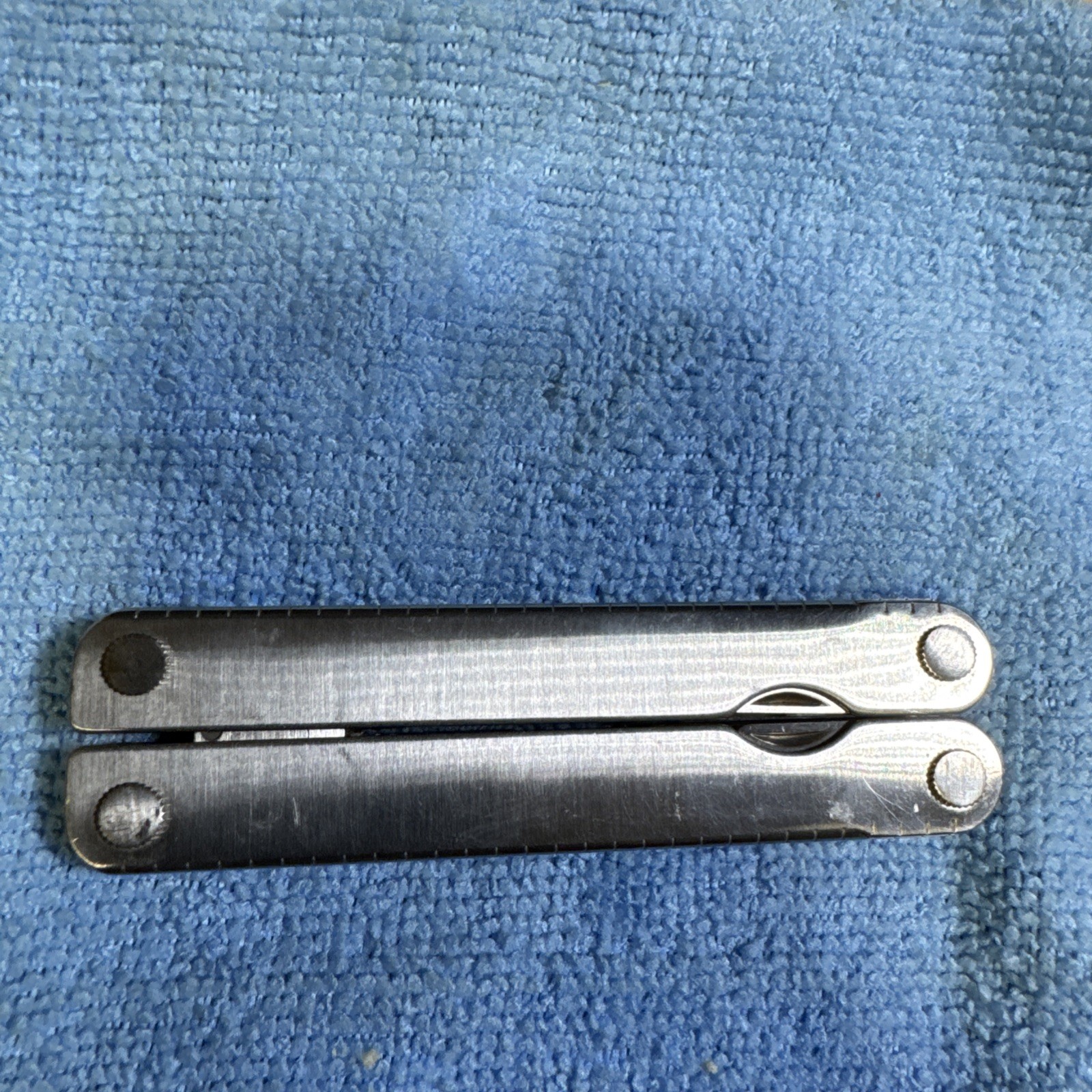 Vintage Leatherman Multi Tool w/ leather Sheath Pouch TM 1325473 Portland OR