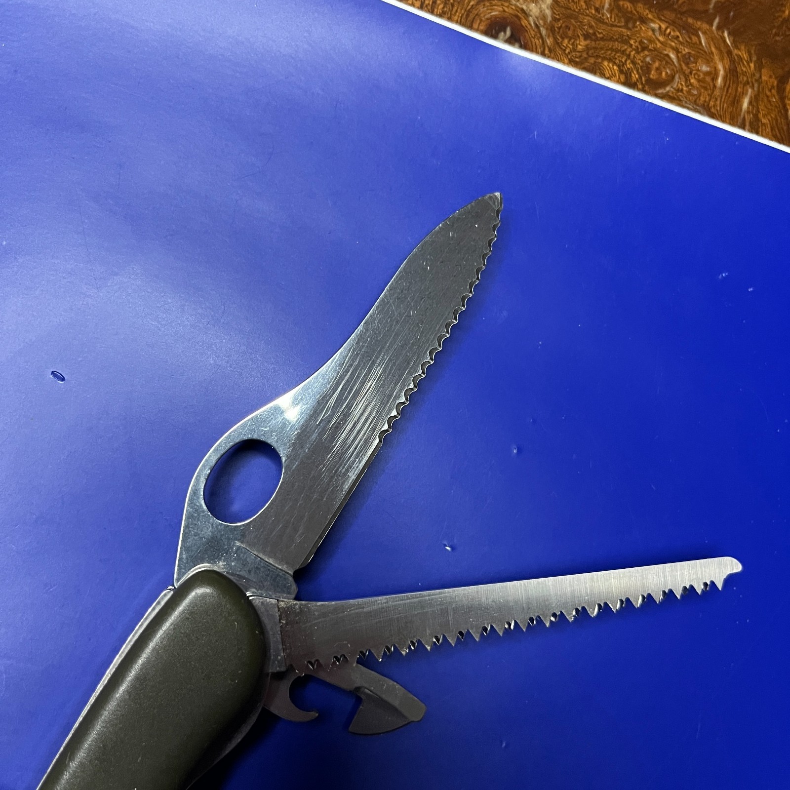 Victorinox German Army Knife GAK One Hand Trekker Multitool