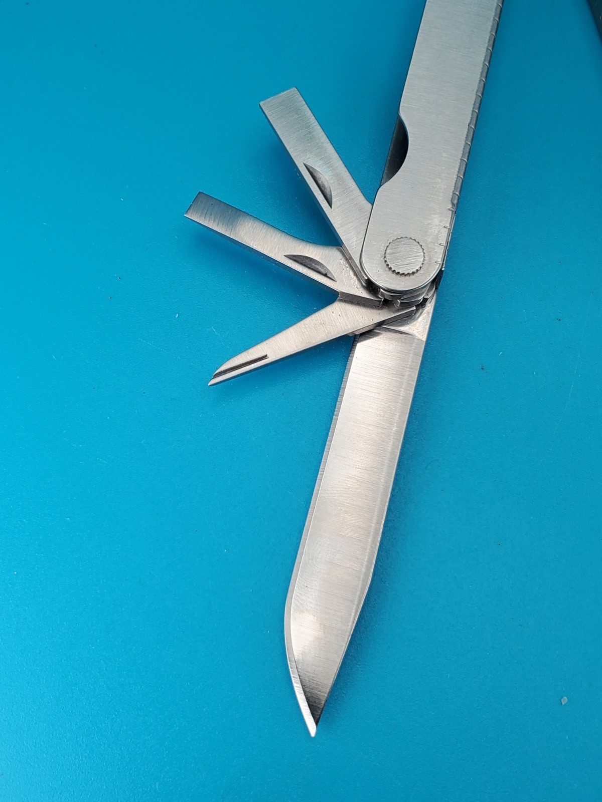 Leatherman PST Multi Tool! 03/00 date stamp! Fast Shipping! With Sheath!