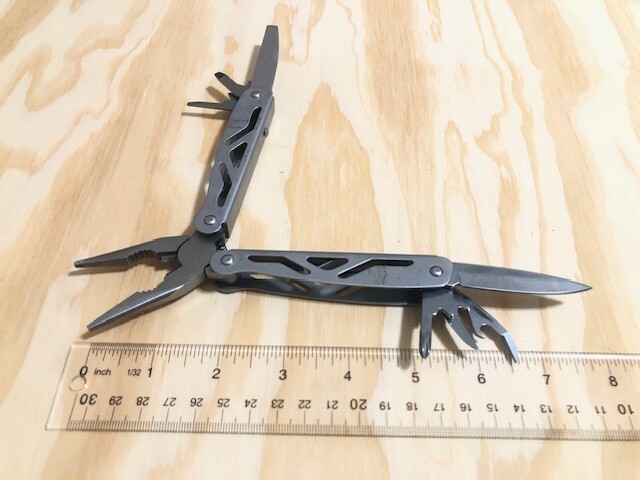 Ozark Trail (12 IN 1)stainless S multi tool with sheath -SILVER- Great Condition