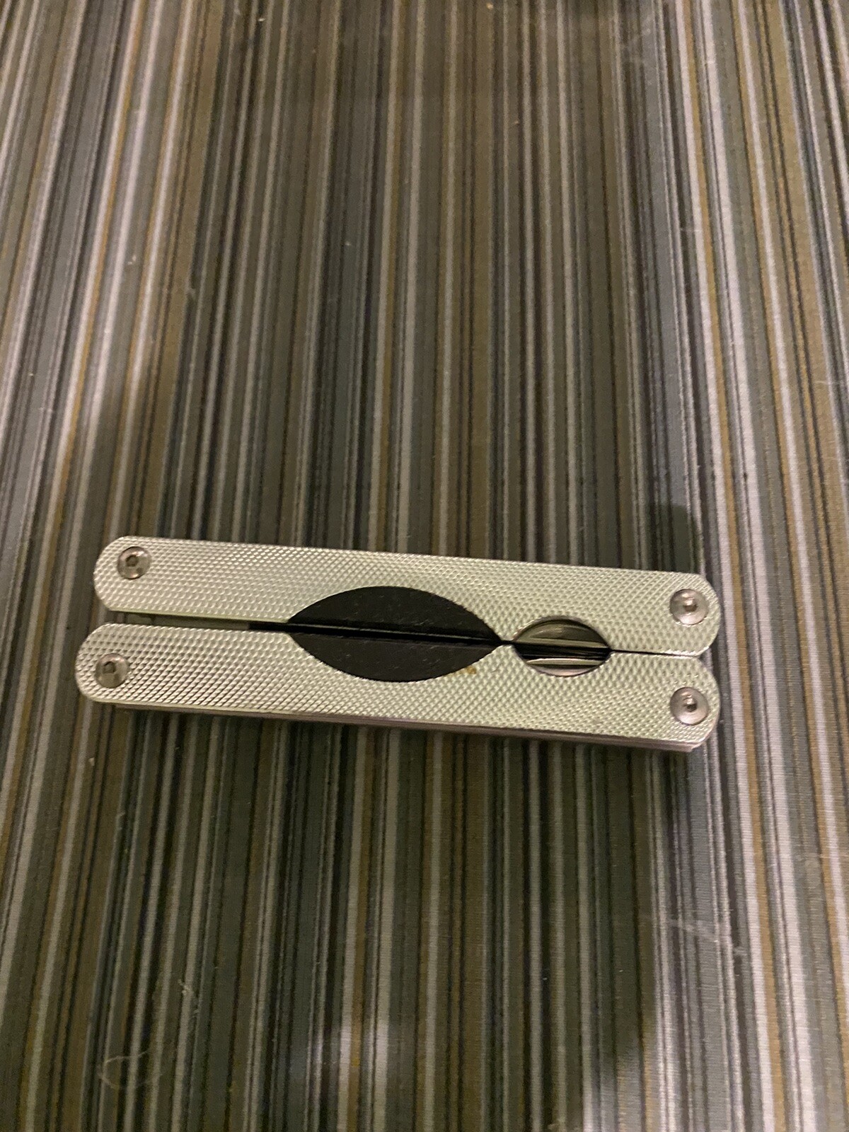 Eddie Bauer Utility Knife