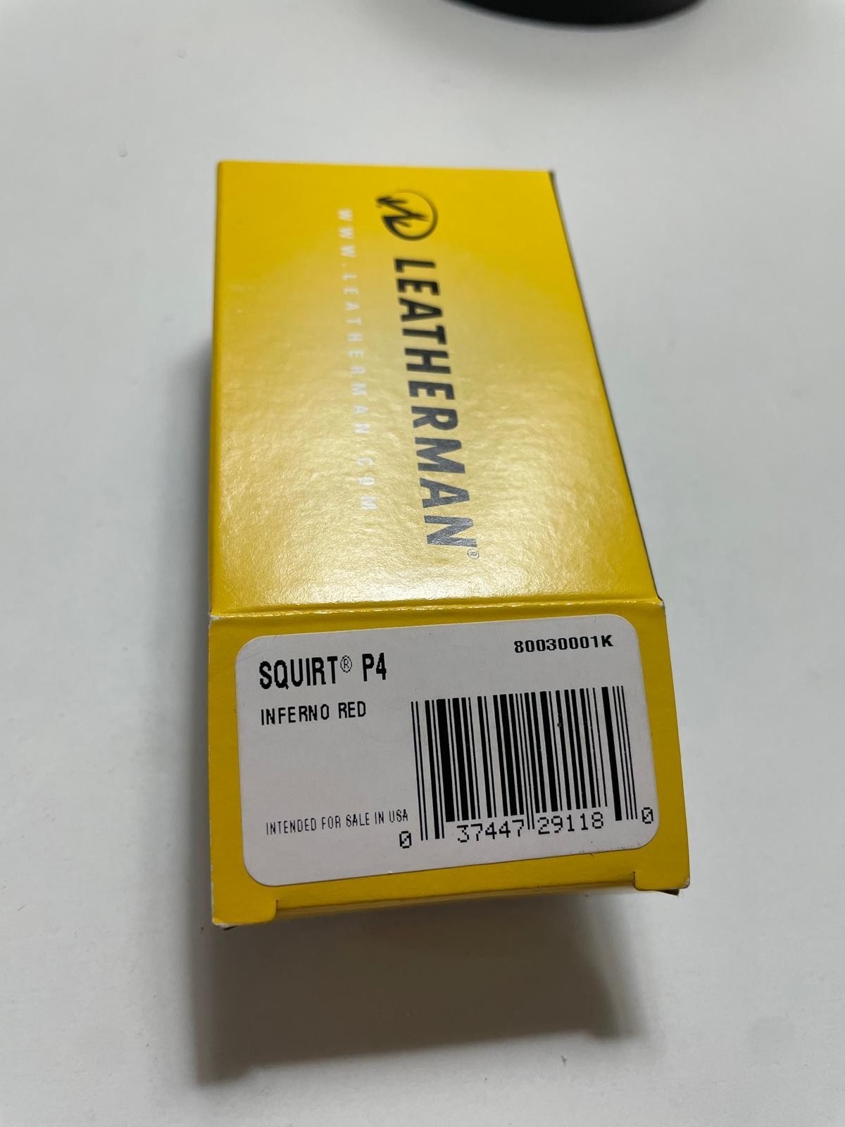 Discontinued Collectible Leatherman Squirt P4 Inferno Red Multitool M3 Logo