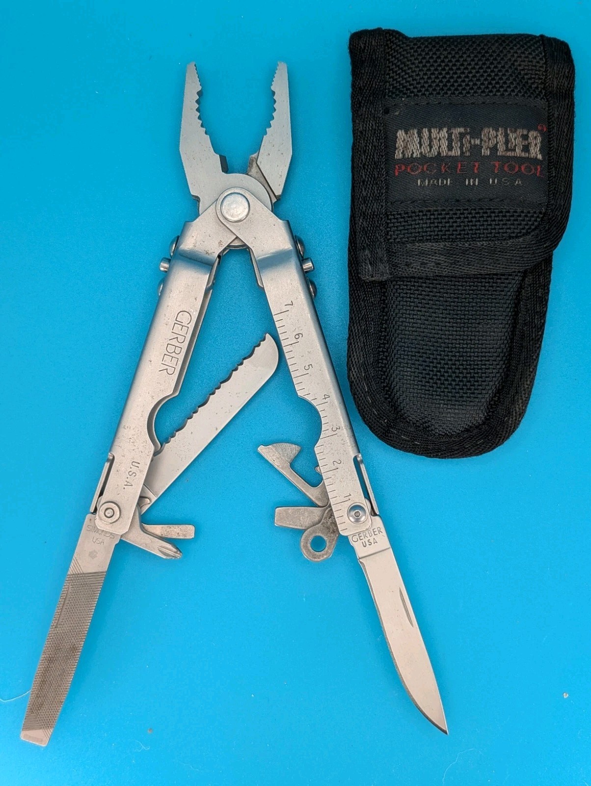 Vintage Gerber Stainless Steel Bluntnose MP400 Multi-Tool Pliers! With Sheath!
