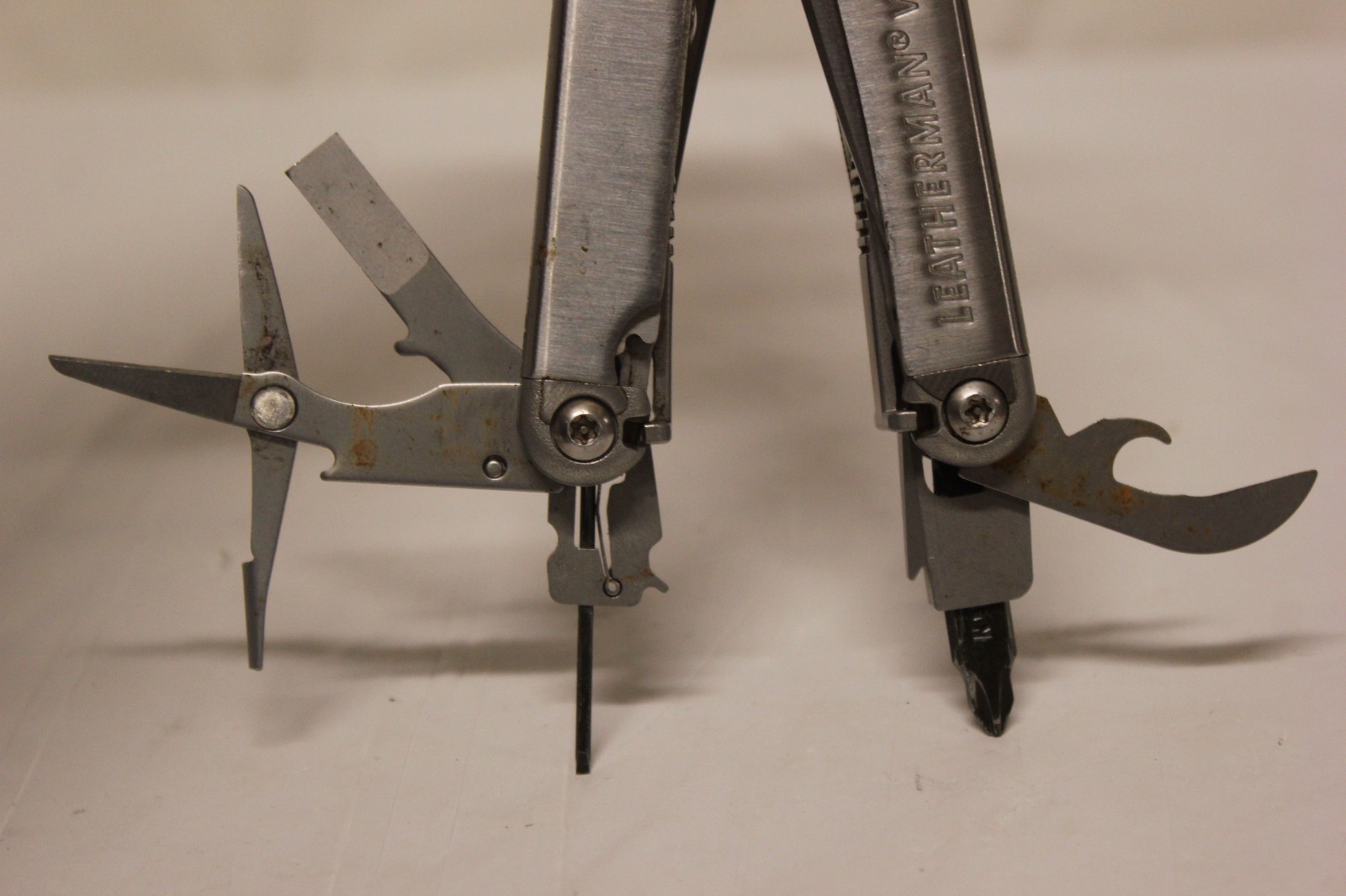 Leatherman Wave Multi-Tool F2B6