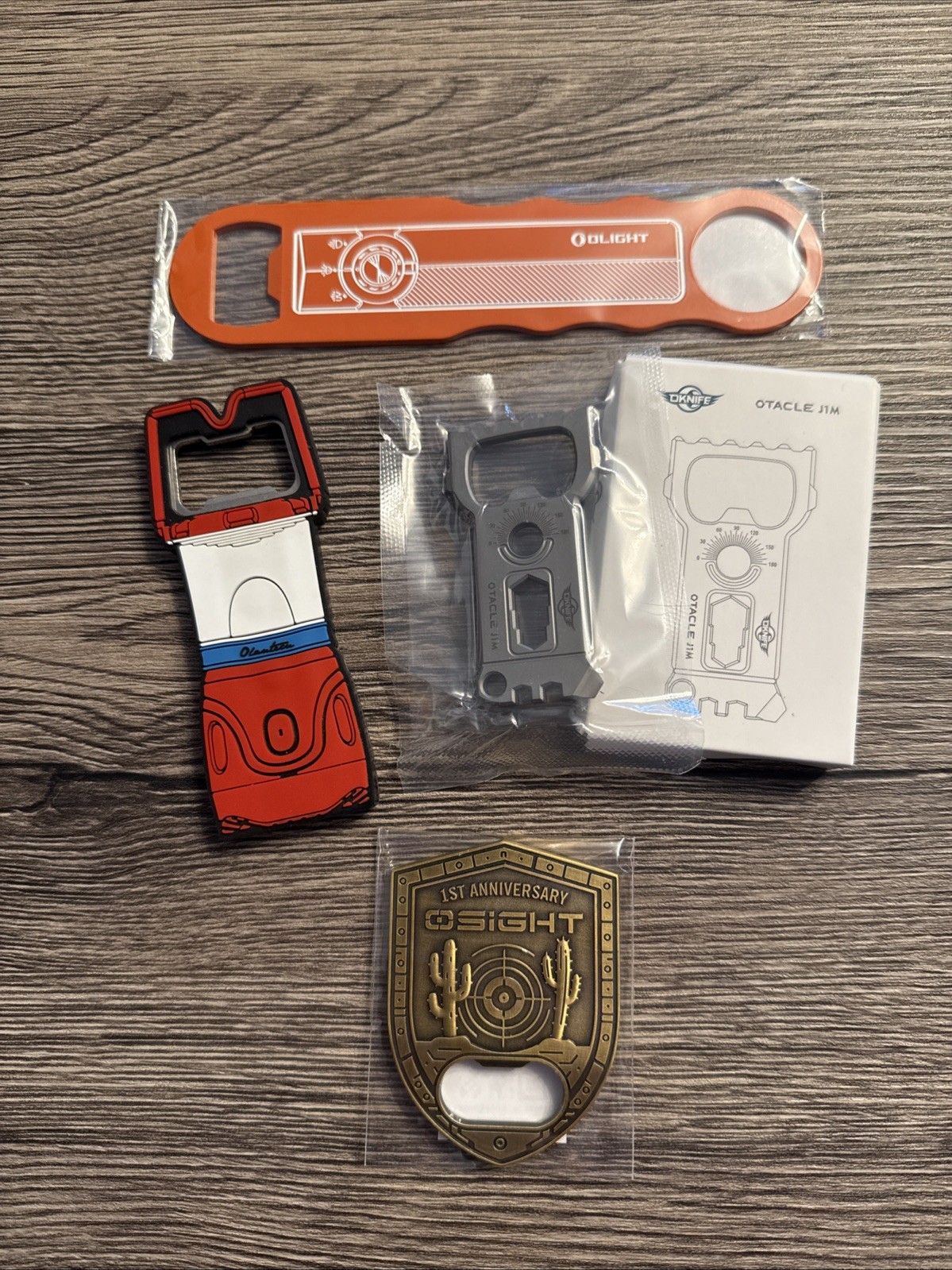 Olight Bottle Opener Multitool Keychain Magnet Otacle J1M Lantern Arkpro