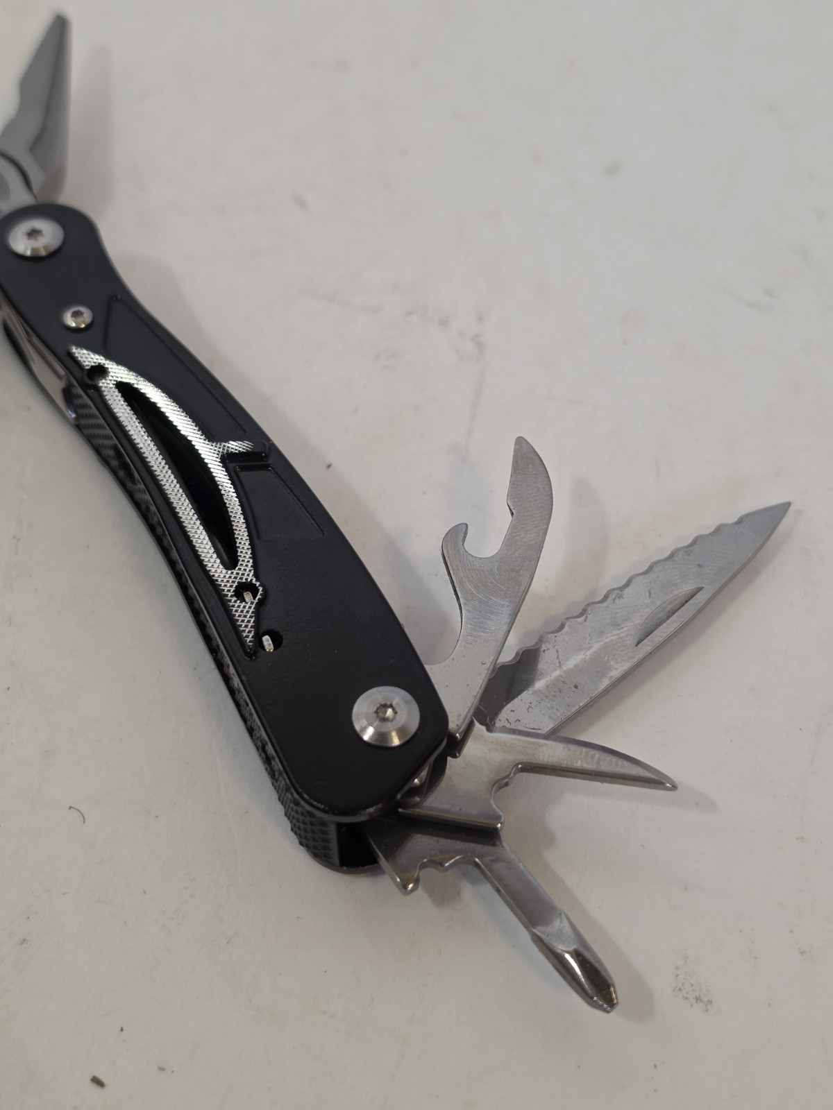 Sheffield 12-in-1 Multi Tool