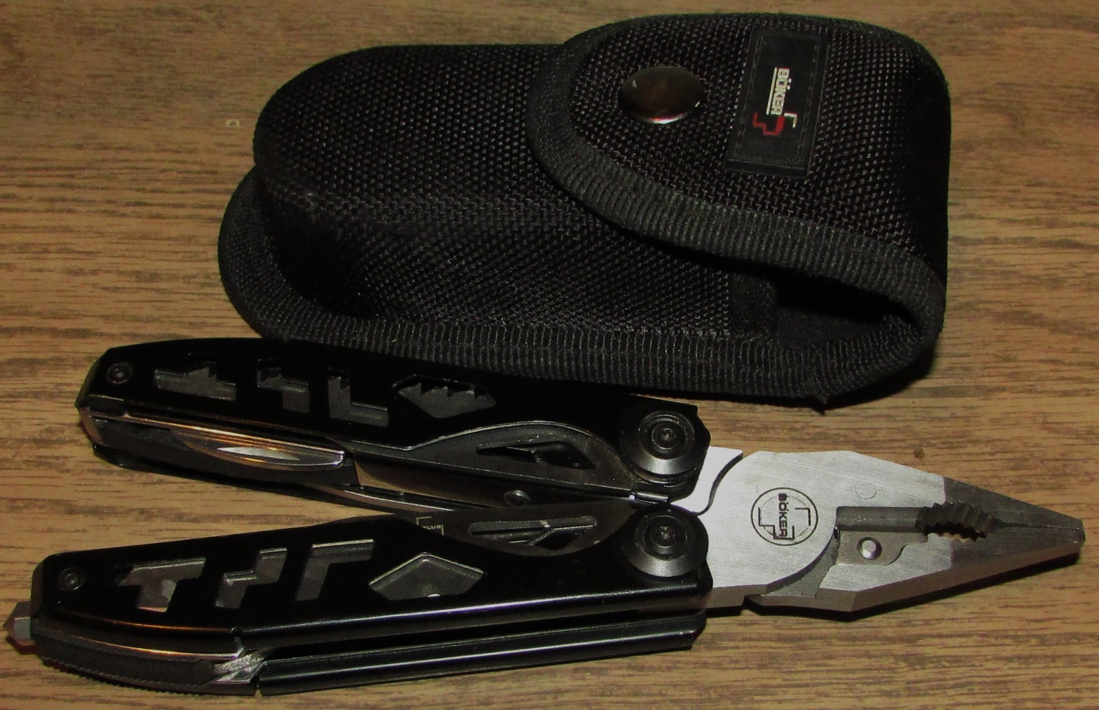 BOKER PLUS SPECIALIST BLACK MULTI-TOOL PLIERS & NYLON SHEATH, USED – VG