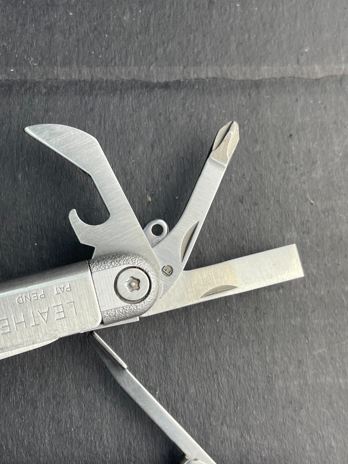 Original Leatherman Wave Multi-Tool Pliers – Retired