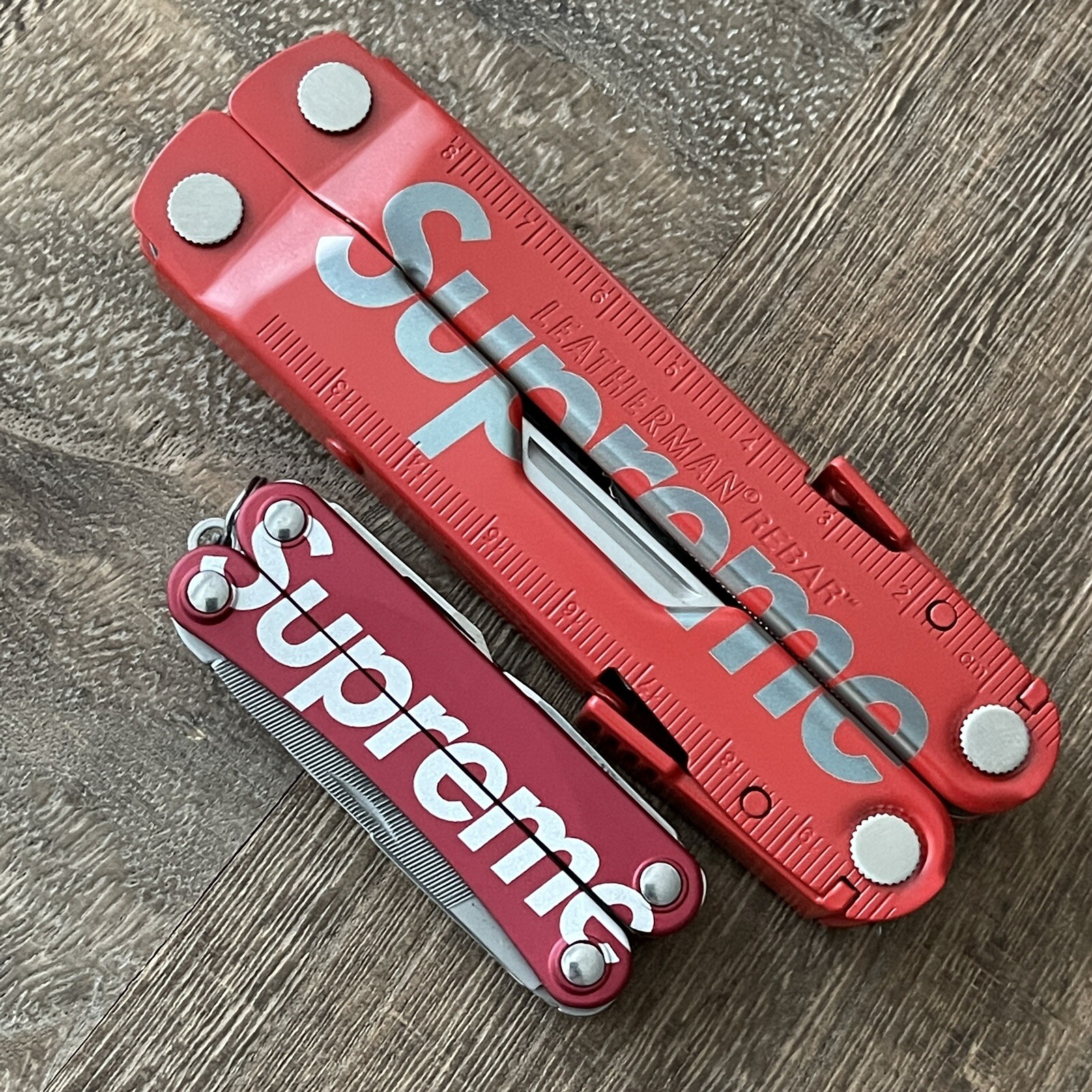 Limited Edition Leatherman Rebar Supreme Red & Squirt PS4 Supreme multi tools