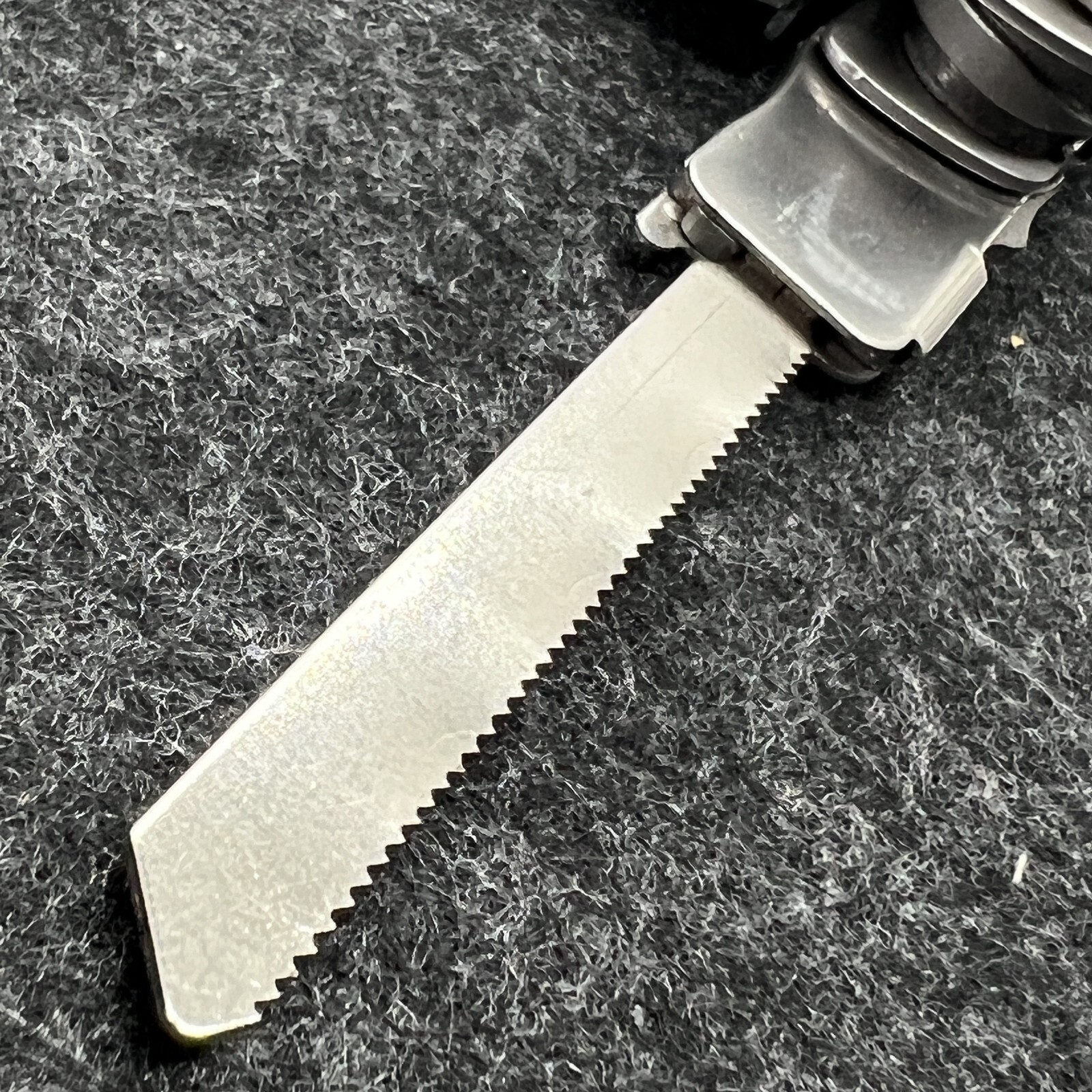 10 pcs Saw T-shank Holder Gasket Stainless Steel For Leatherman Surge