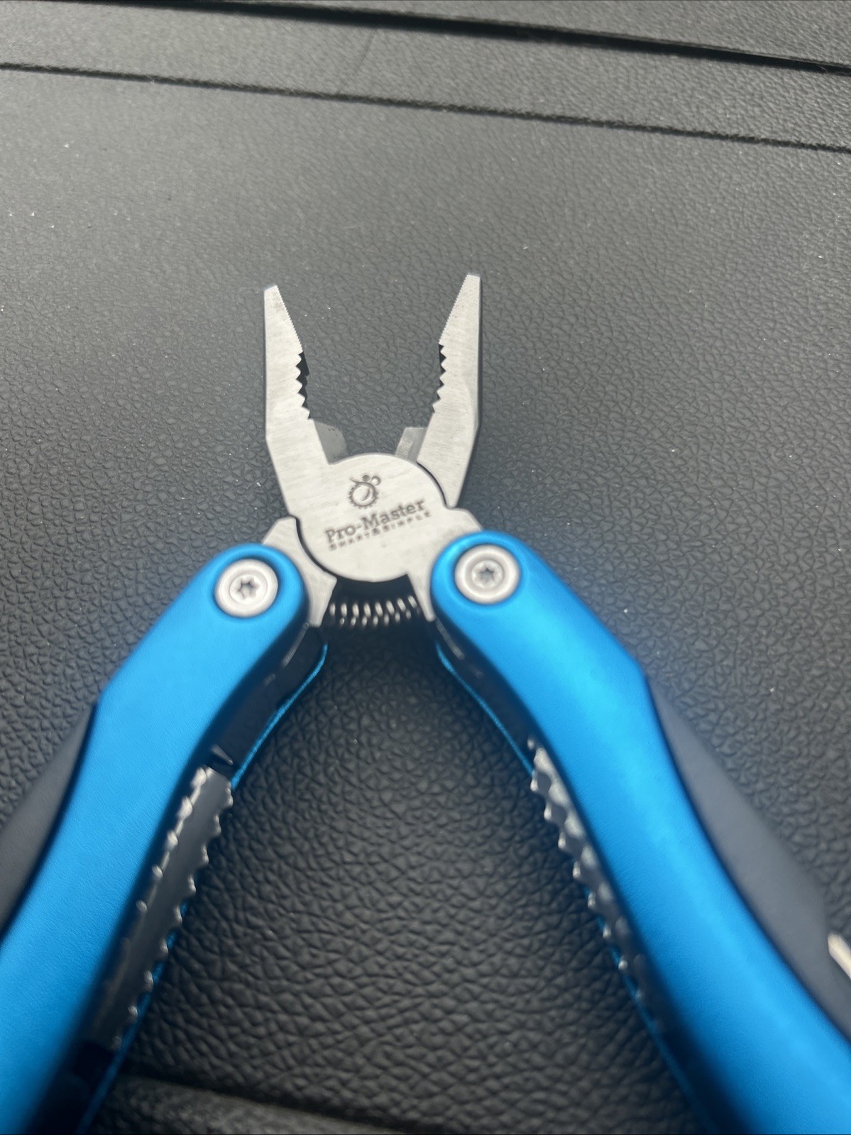 PRO-MASTER POCKET SIZE 9 IN 1 UTILITY CAMPING HIKING MULTI TOOL SET