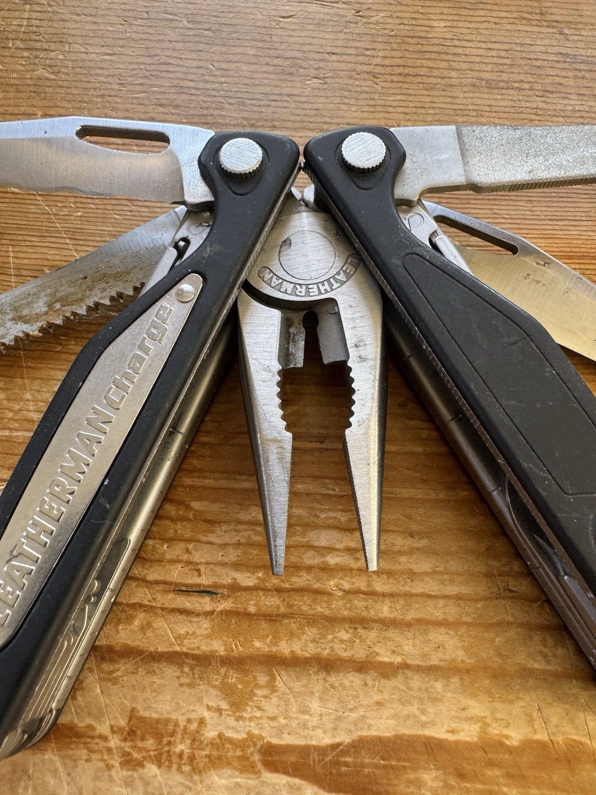 Leatherman Charge AL Silver/Black – Excellent Discontinued