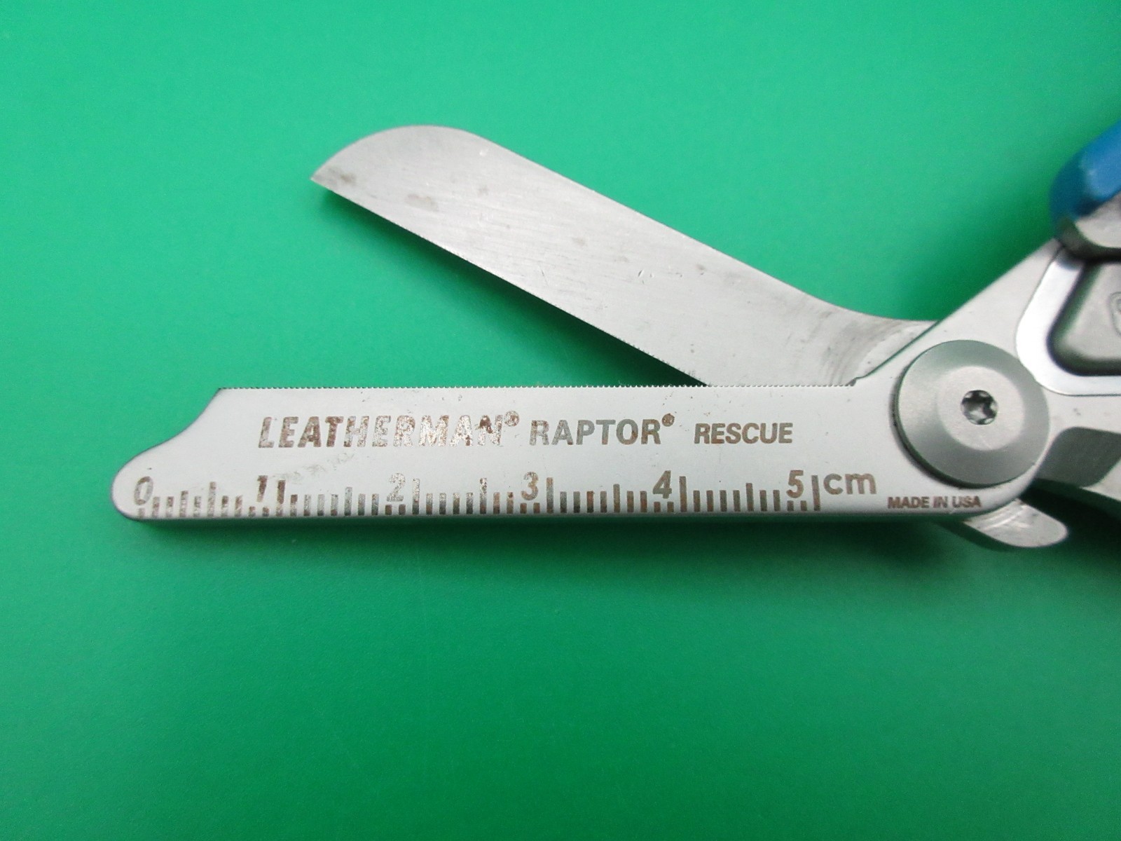Leatherman Raptor Rescue Emergency Shears Tool Hook w/ Sheath USA Blue Black