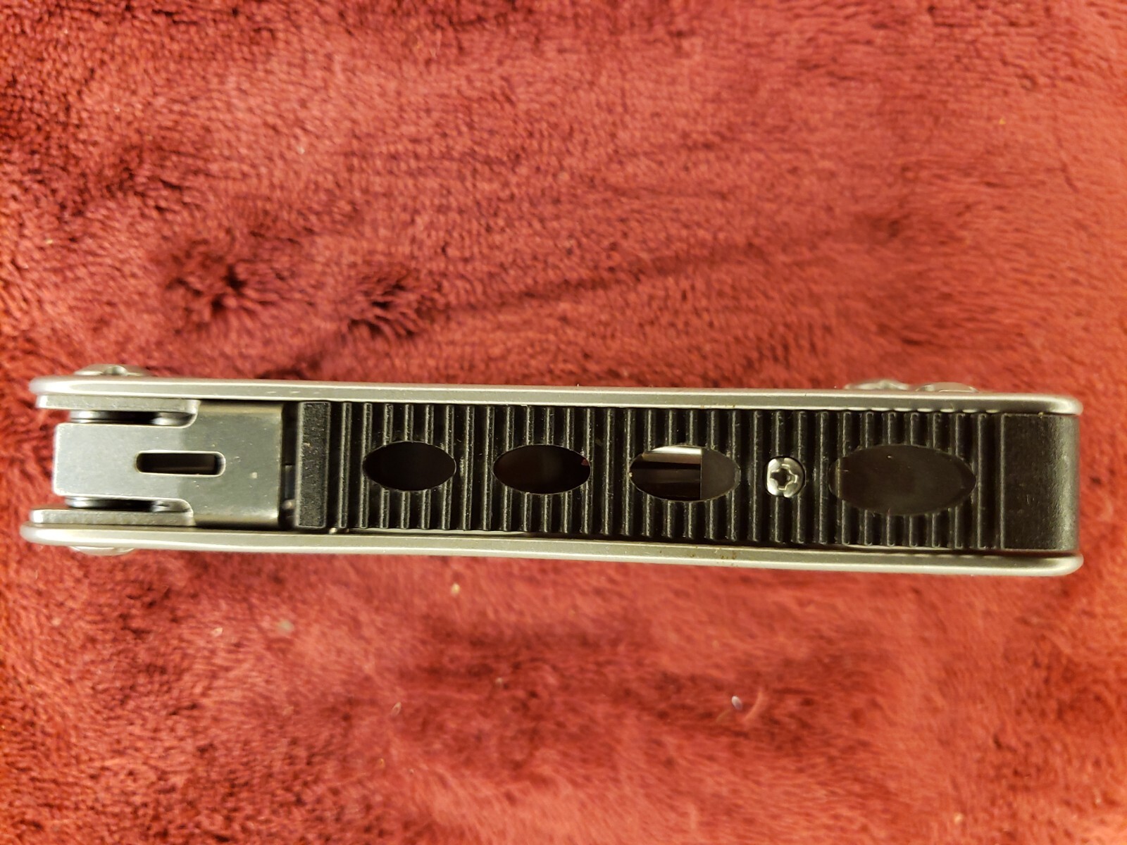 🔪🔪 Stanley 12-In-1 Multi-Tool Knife 12 Tools, Nylon Sheath 84519K