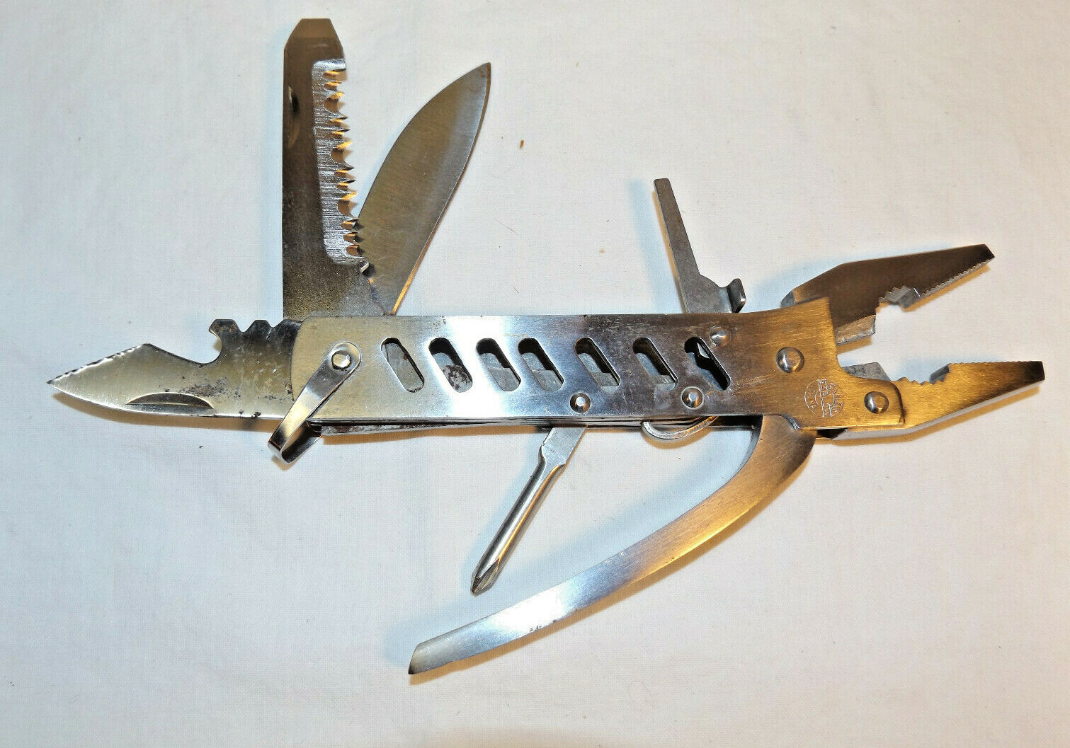 BARLOW MULTI TOOL w PLIERS Advertising SUPELCO Stainless Steel w SHEATH