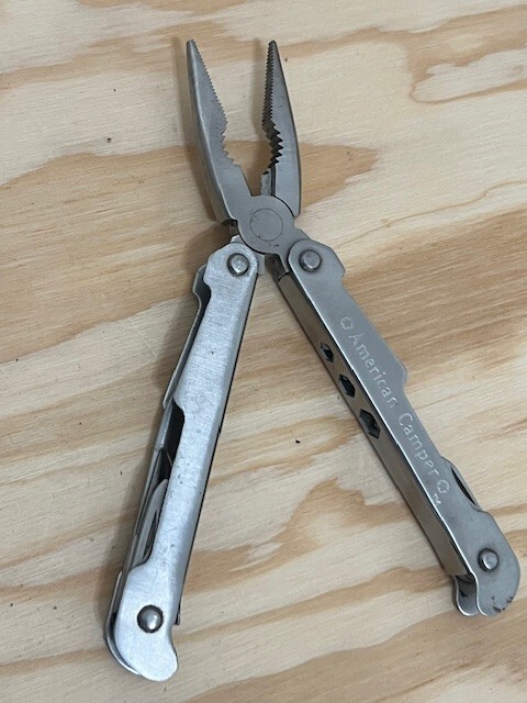 Vintage American Camper 16 IN 1 Multi-Tool Stainless STEEL – Great condition