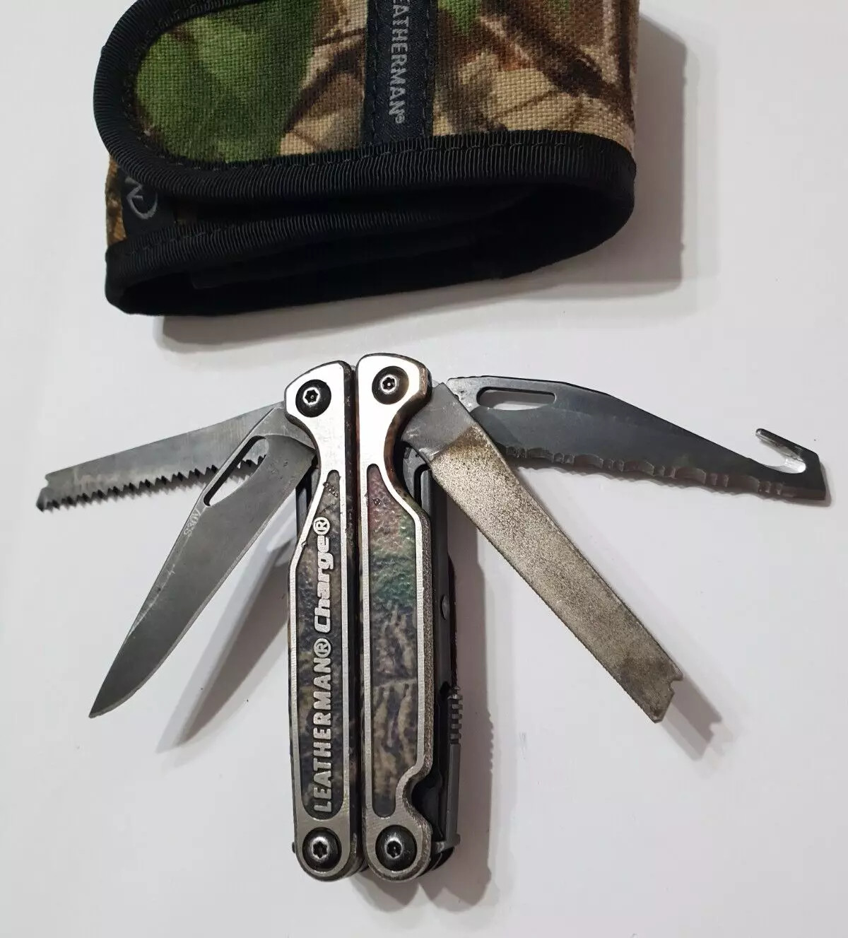 🔥 Leatherman Charge TTI BO Autumn Camo Titanium Cap Crimper CC Used Very Rare