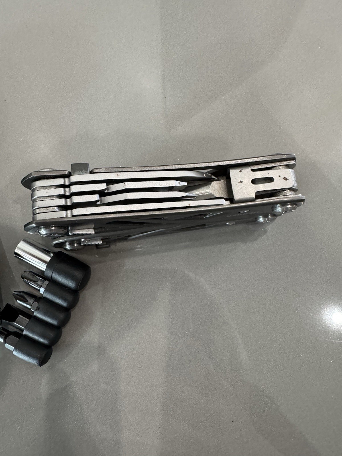 Gerber Suspension Multi-Tool Pliers Knife Silver