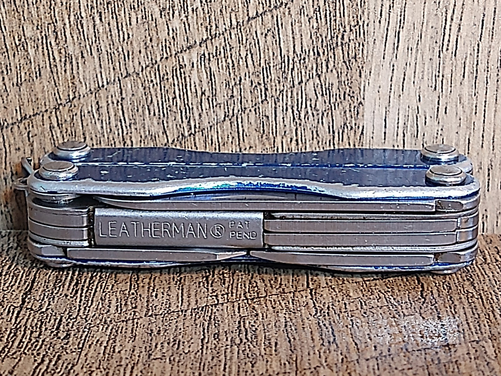 Leatherman SQUIRT S4 BLUE Multi-Tool (Retired Model) – All Tools Good!